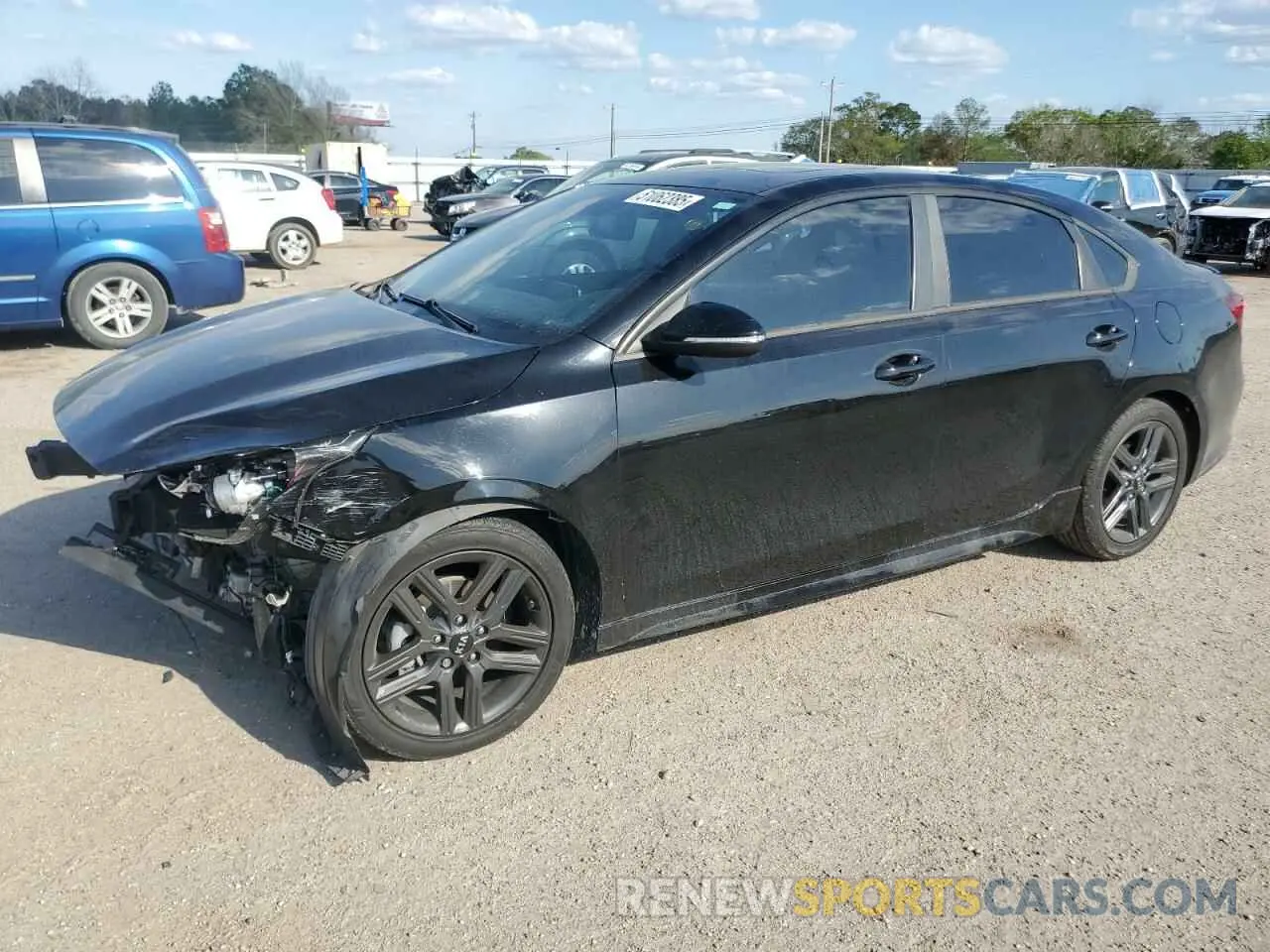 1 Photograph of a damaged car 3KPF34AD5LE242725 KIA FORTE 2020