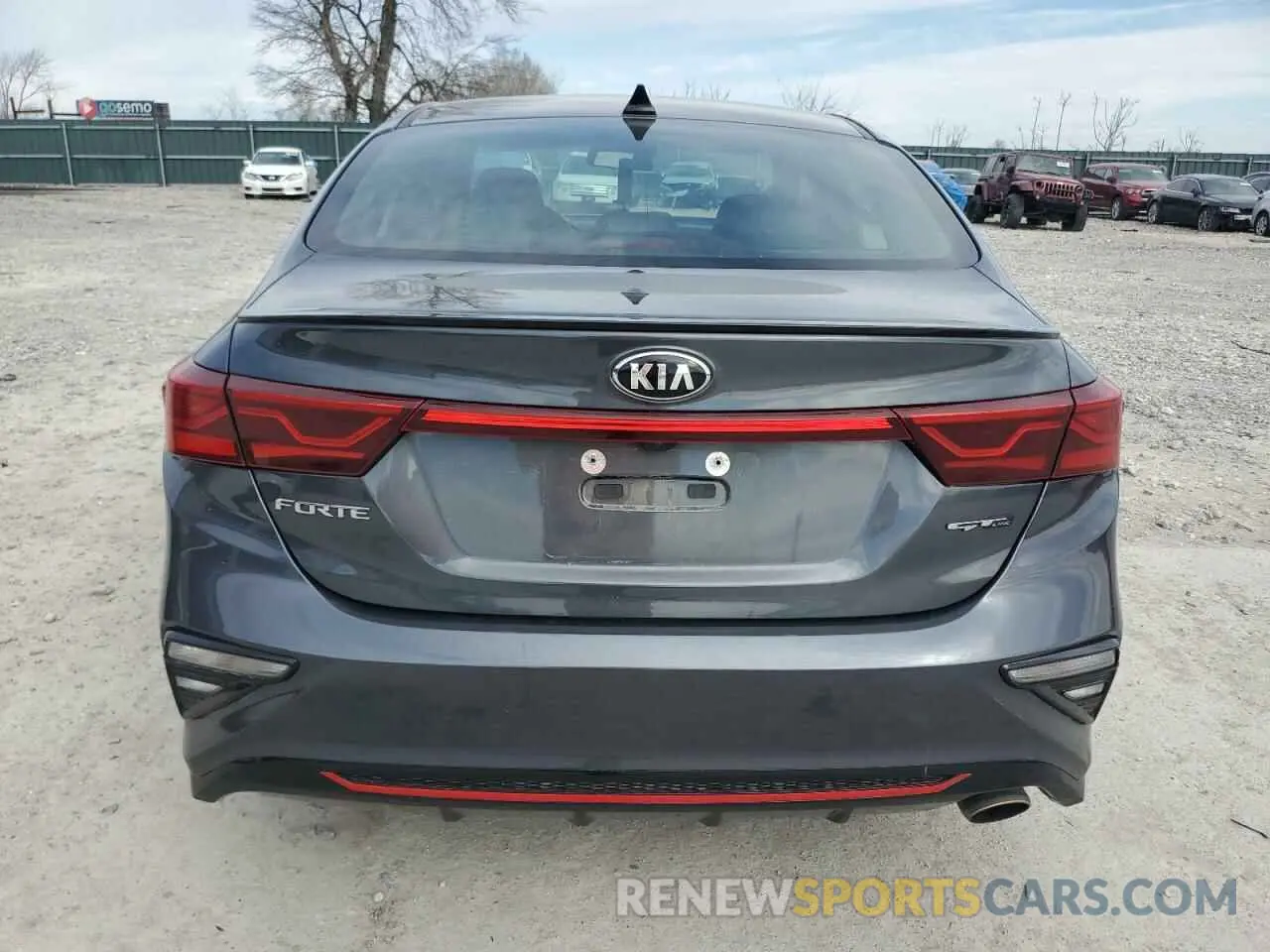 6 Photograph of a damaged car 3KPF34AD5LE253000 KIA FORTE 2020
