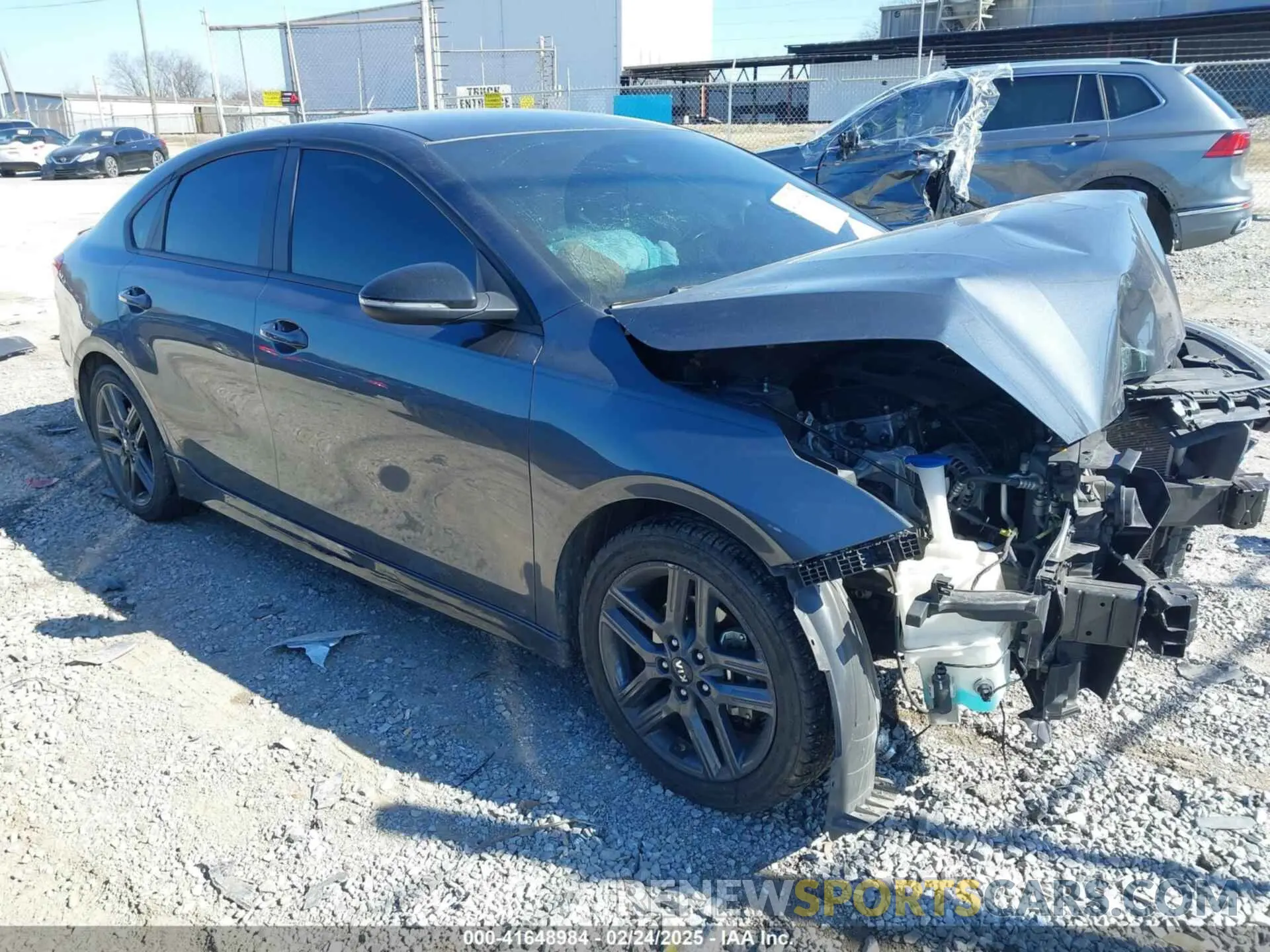 1 Фотография поврежденного автомобиля 3KPF34AD5LE259217 KIA FORTE 2020