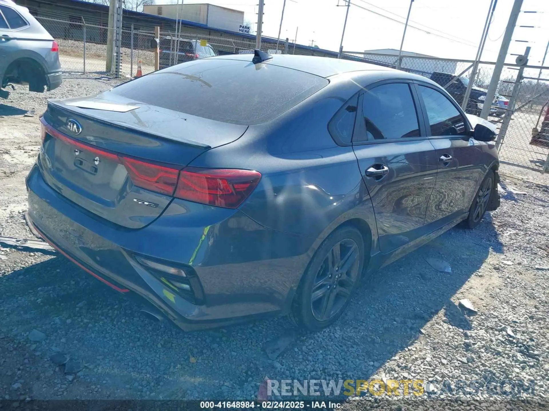 4 Фотография поврежденного автомобиля 3KPF34AD5LE259217 KIA FORTE 2020