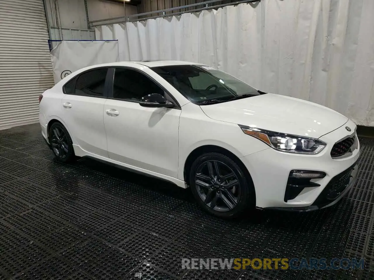 4 Фотография поврежденного автомобиля 3KPF34AD7LE176517 KIA FORTE 2020