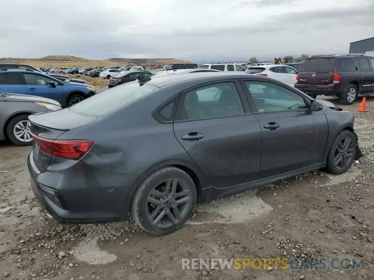 3 Фотография поврежденного автомобиля 3KPF34AD7LE256190 KIA FORTE 2020