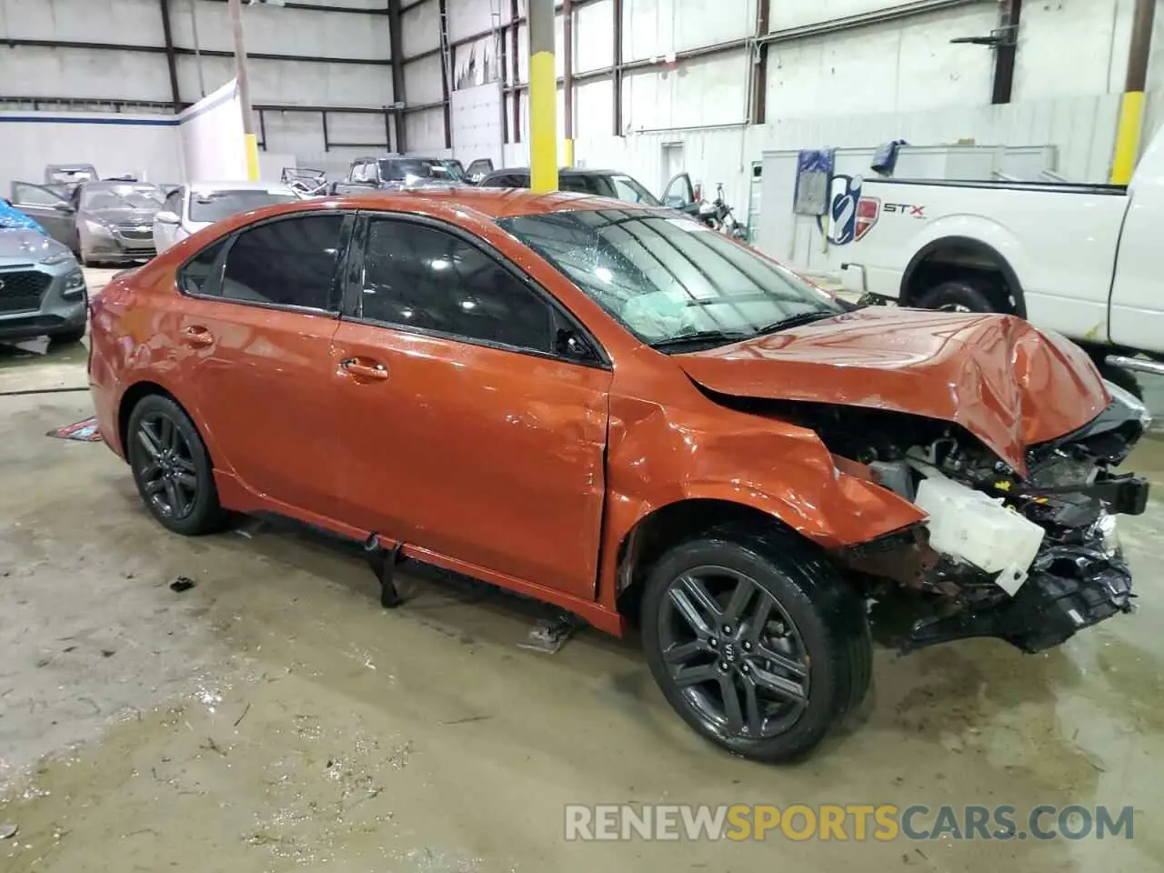 4 Photograph of a damaged car 3KPF34AD8LE162402 KIA FORTE 2020