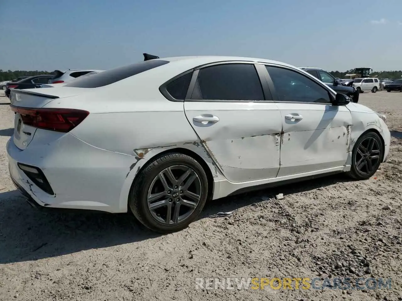 3 Photograph of a damaged car 3KPF34AD8LE242850 KIA FORTE 2020