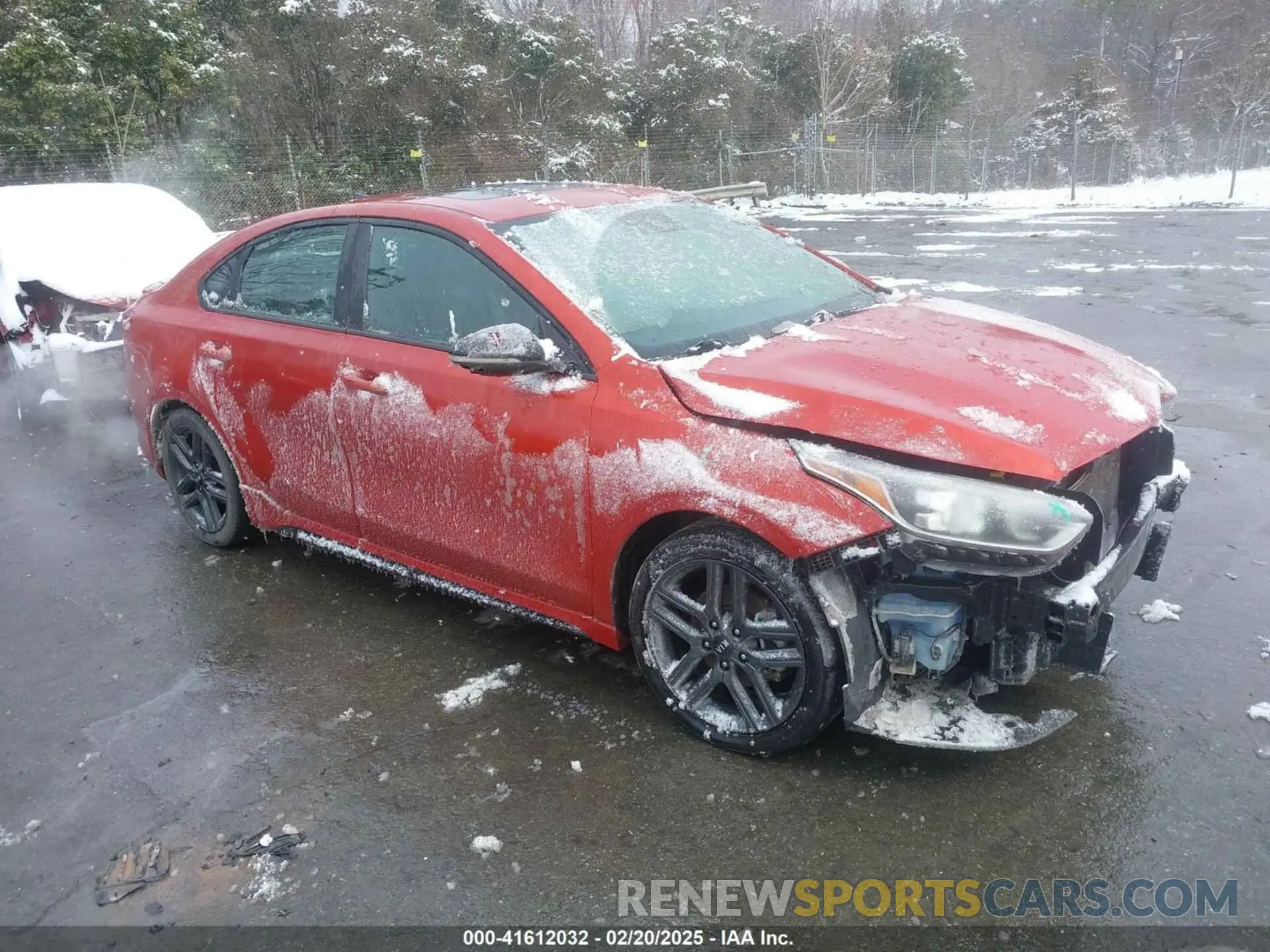 1 Photograph of a damaged car 3KPF34ADXLE152552 KIA FORTE 2020