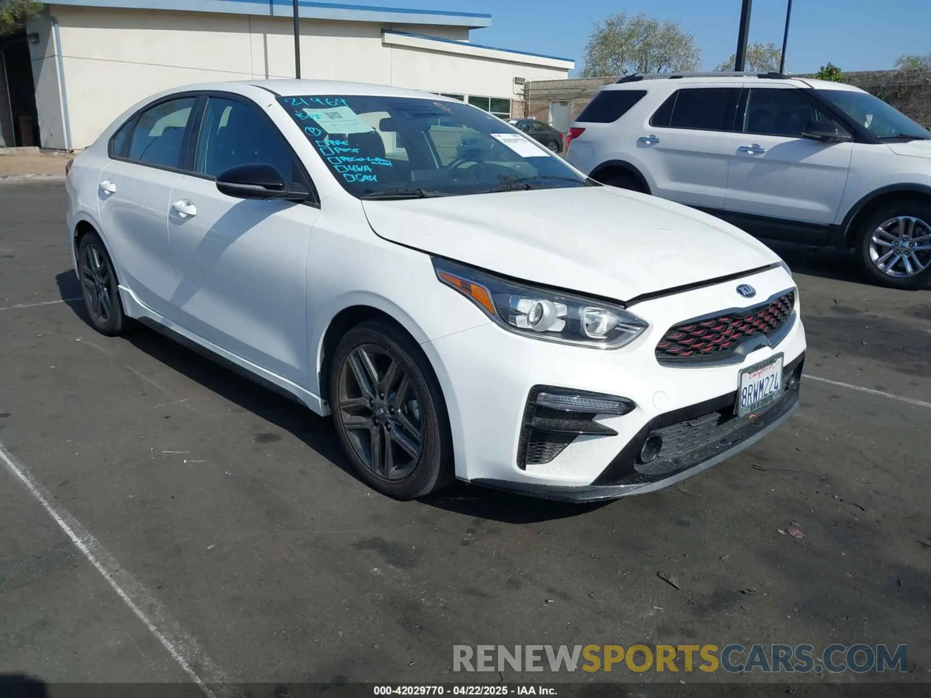 1 Фотография поврежденного автомобиля 3KPF34ADXLE256037 KIA FORTE 2020