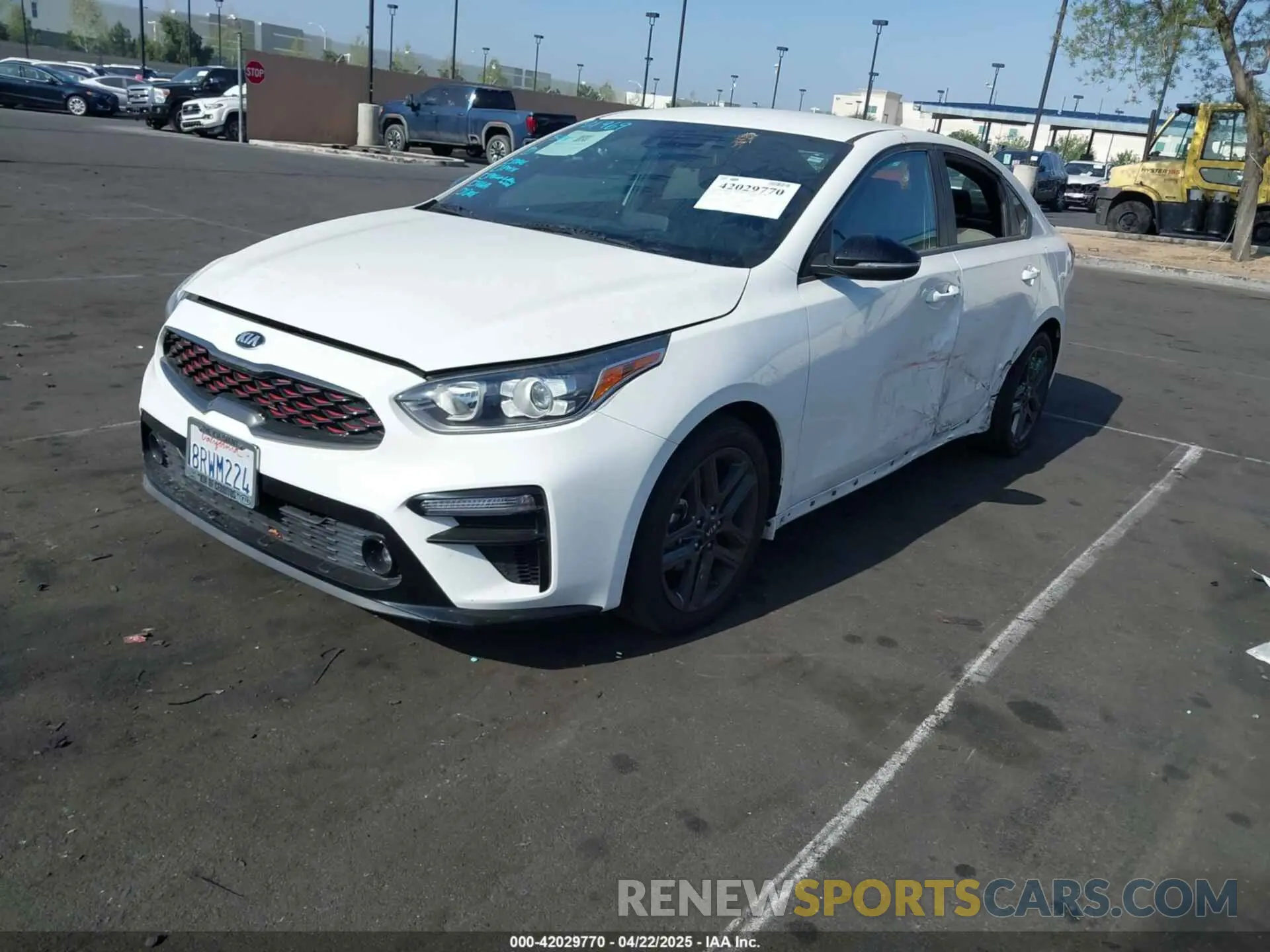 2 Фотография поврежденного автомобиля 3KPF34ADXLE256037 KIA FORTE 2020