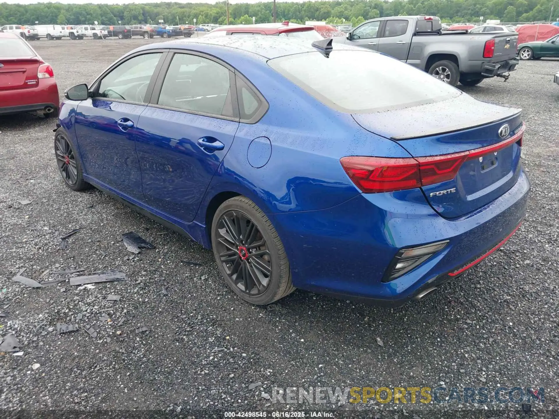 3 Фотография поврежденного автомобиля 3KPF44AC0LE215338 KIA FORTE 2020