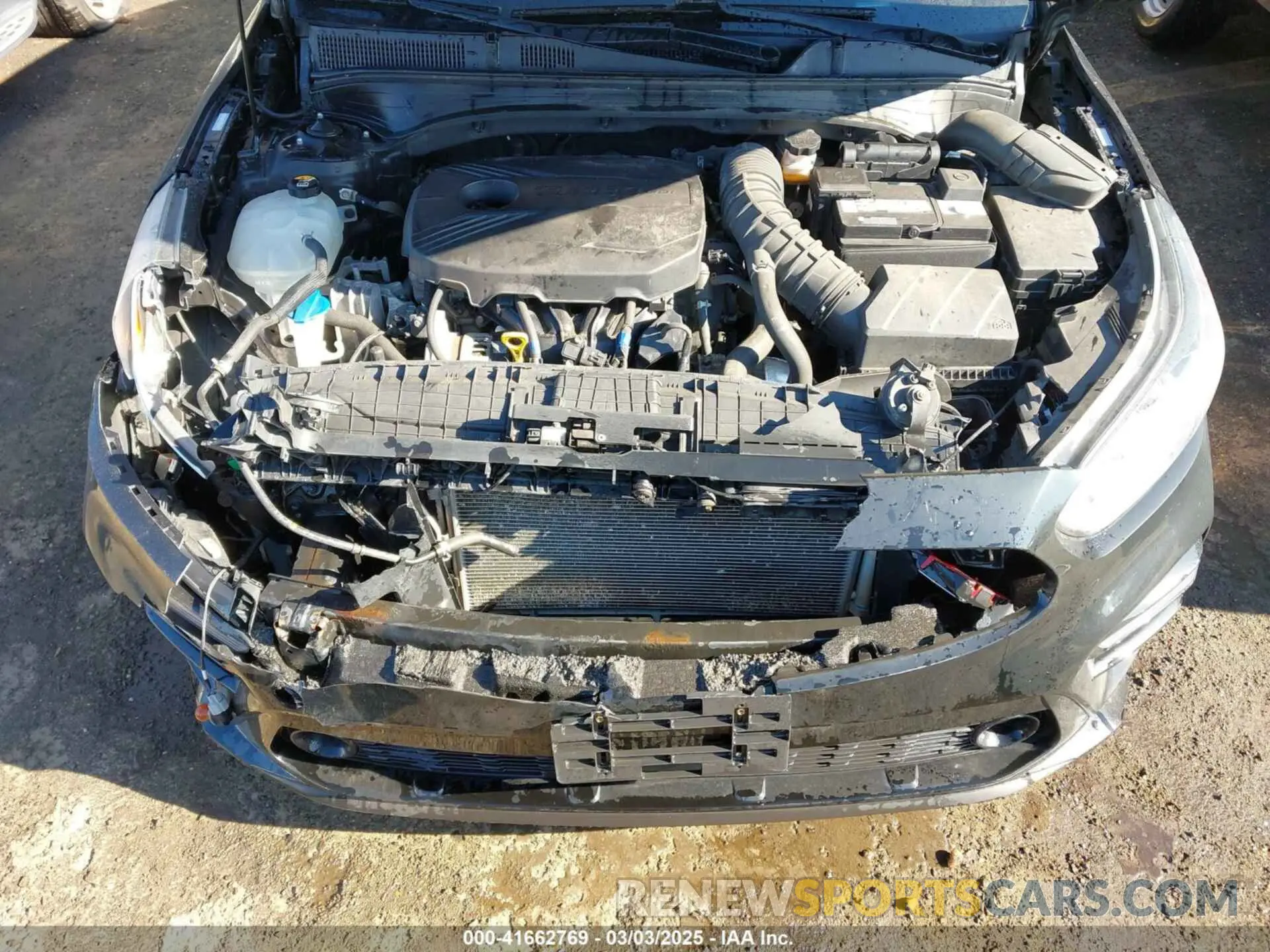 10 Фотография поврежденного автомобиля 3KPF44AC2LE157149 KIA FORTE 2020