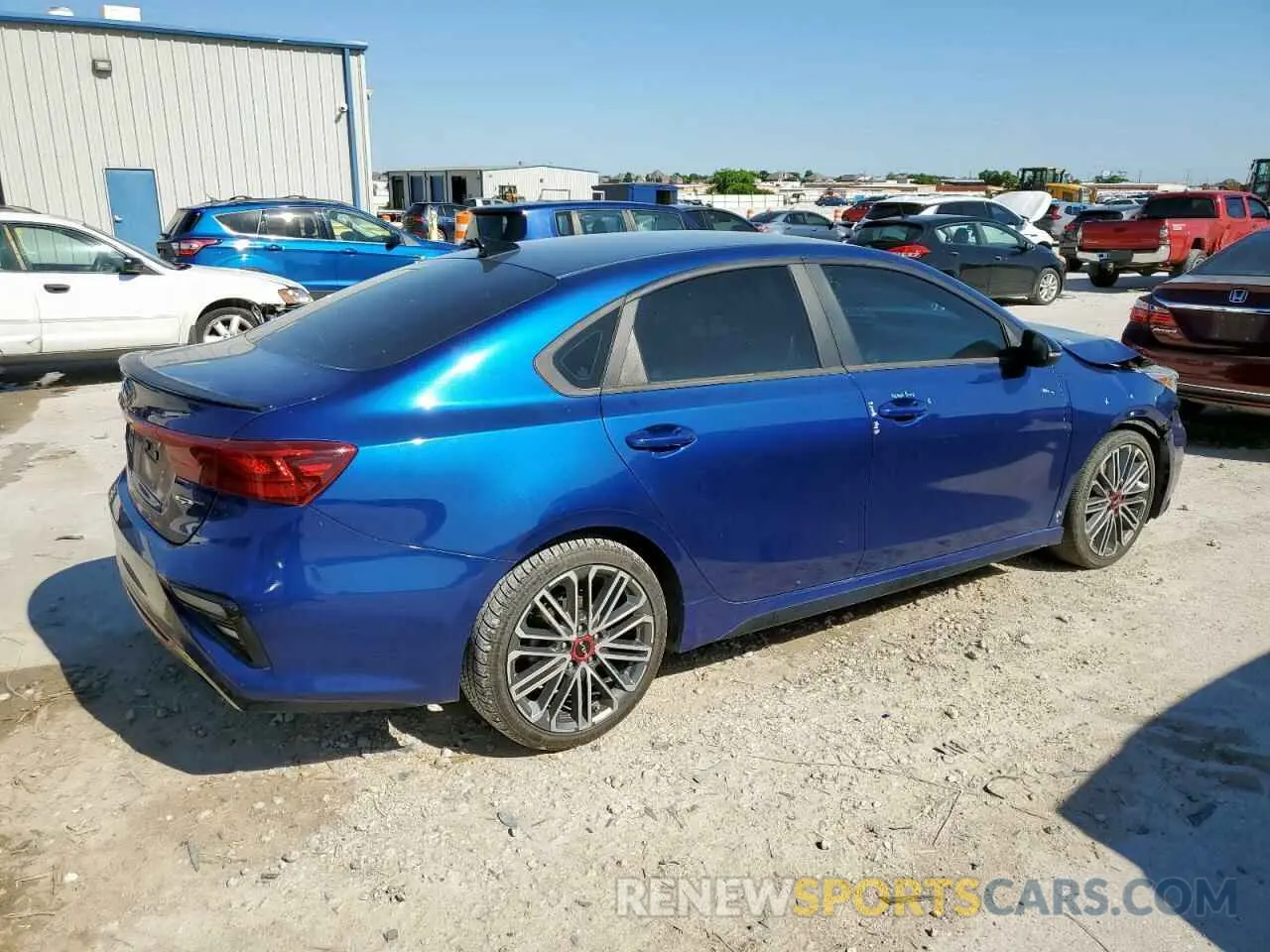 3 Photograph of a damaged car 3KPF44AC5LE259271 KIA FORTE 2020