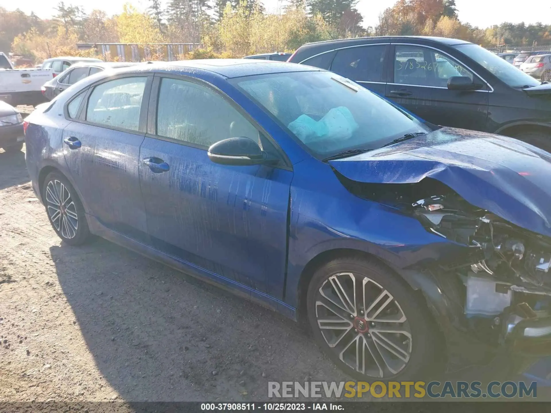 13 Photograph of a damaged car 3KPF44AC8LE147001 KIA FORTE 2020