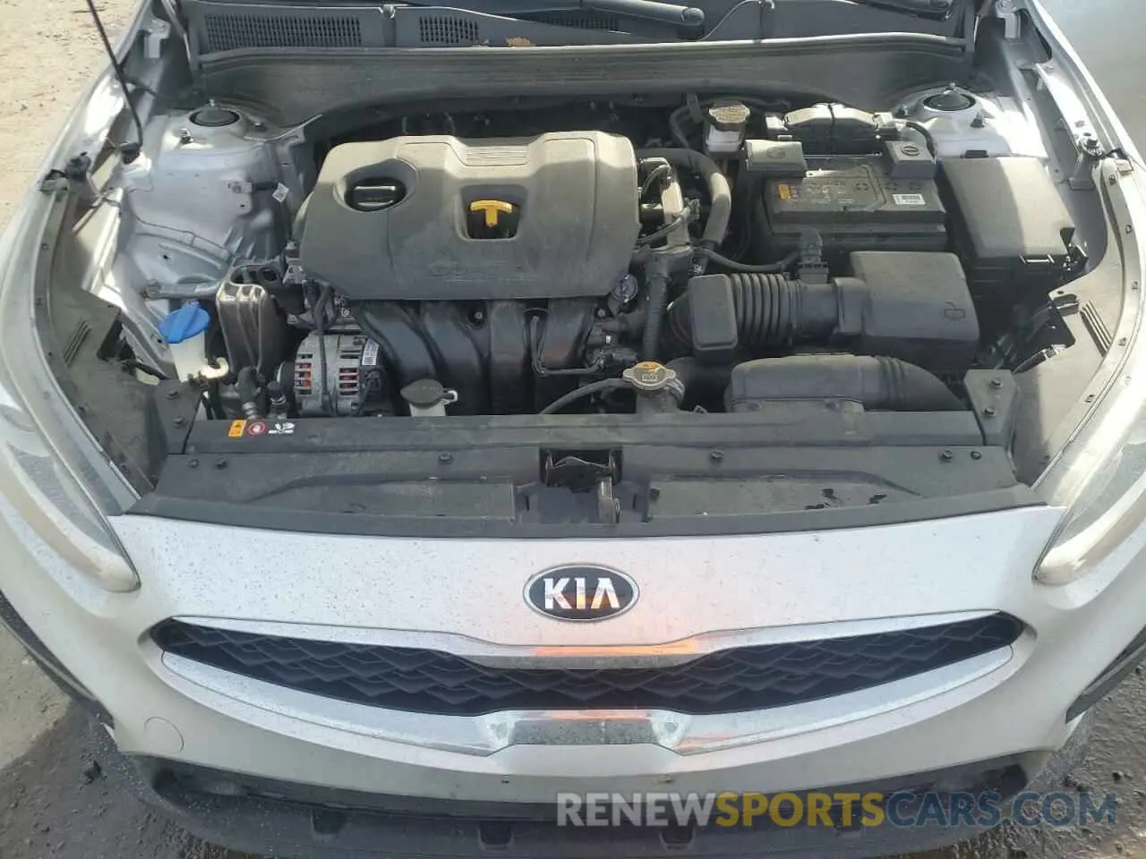 11 Фотография поврежденного автомобиля 3KPF54AD0LE211411 KIA FORTE 2020