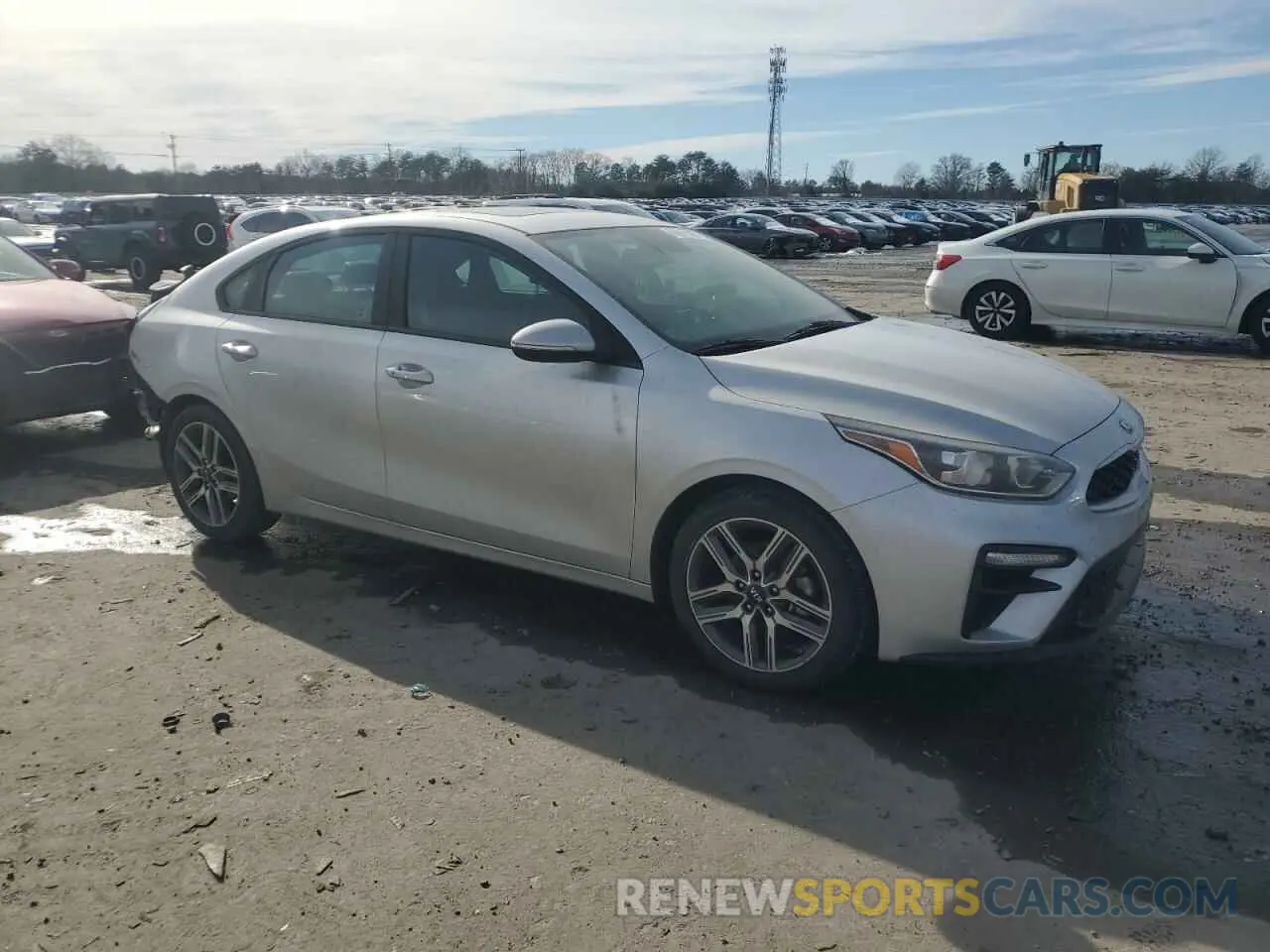 4 Фотография поврежденного автомобиля 3KPF54AD0LE211411 KIA FORTE 2020