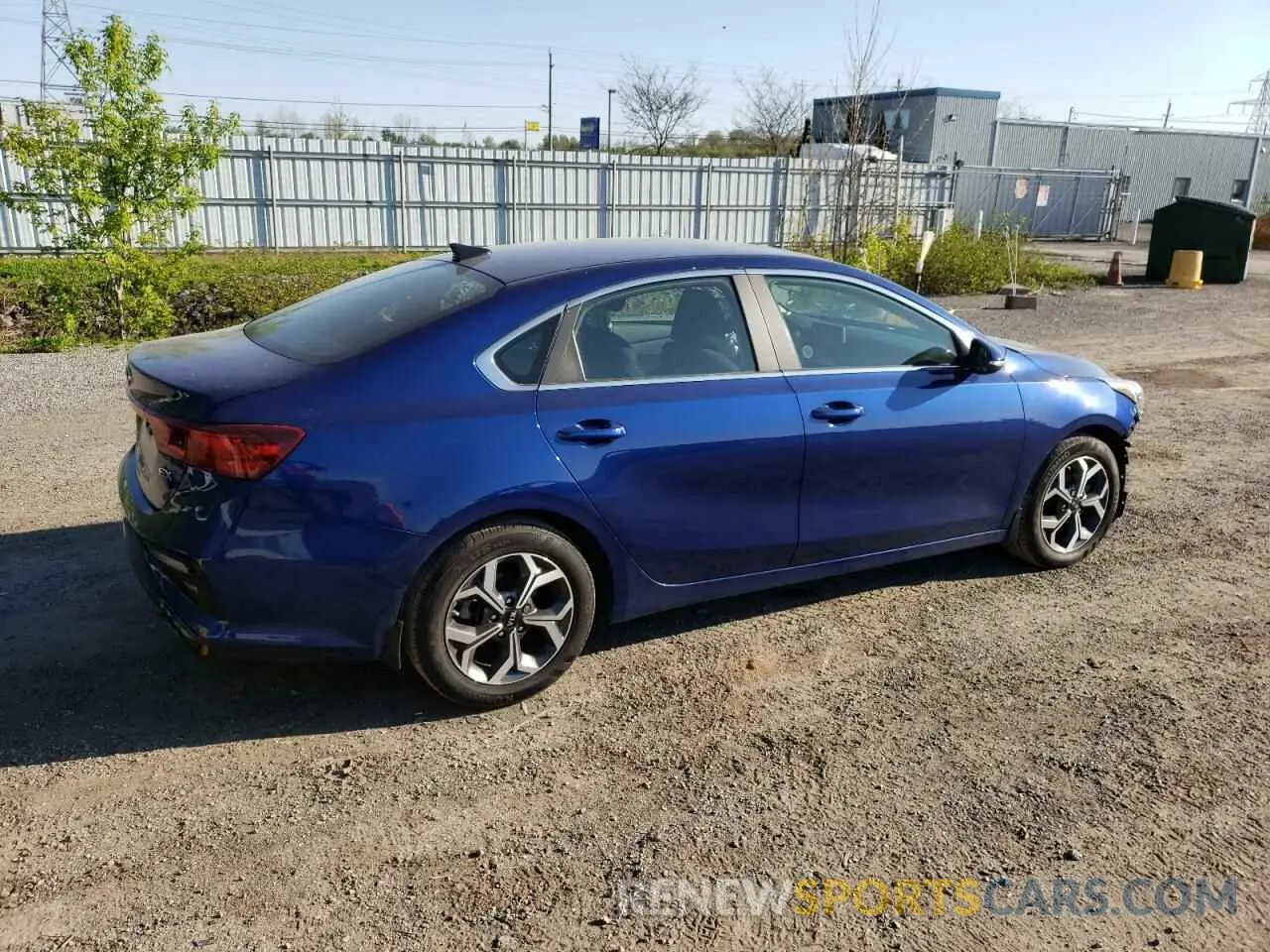 3 Photograph of a damaged car 3KPF54AD0LE218021 KIA FORTE 2020