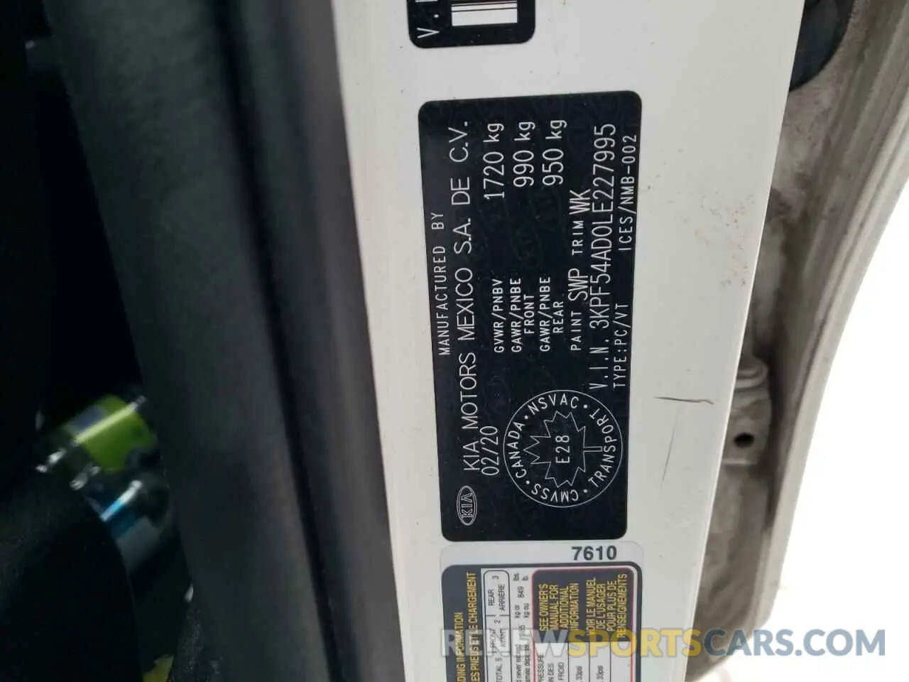 12 Photograph of a damaged car 3KPF54AD0LE227995 KIA FORTE 2020