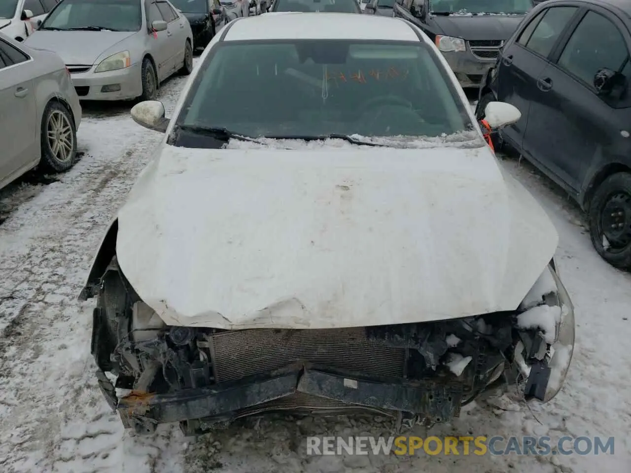 5 Photograph of a damaged car 3KPF54AD0LE227995 KIA FORTE 2020