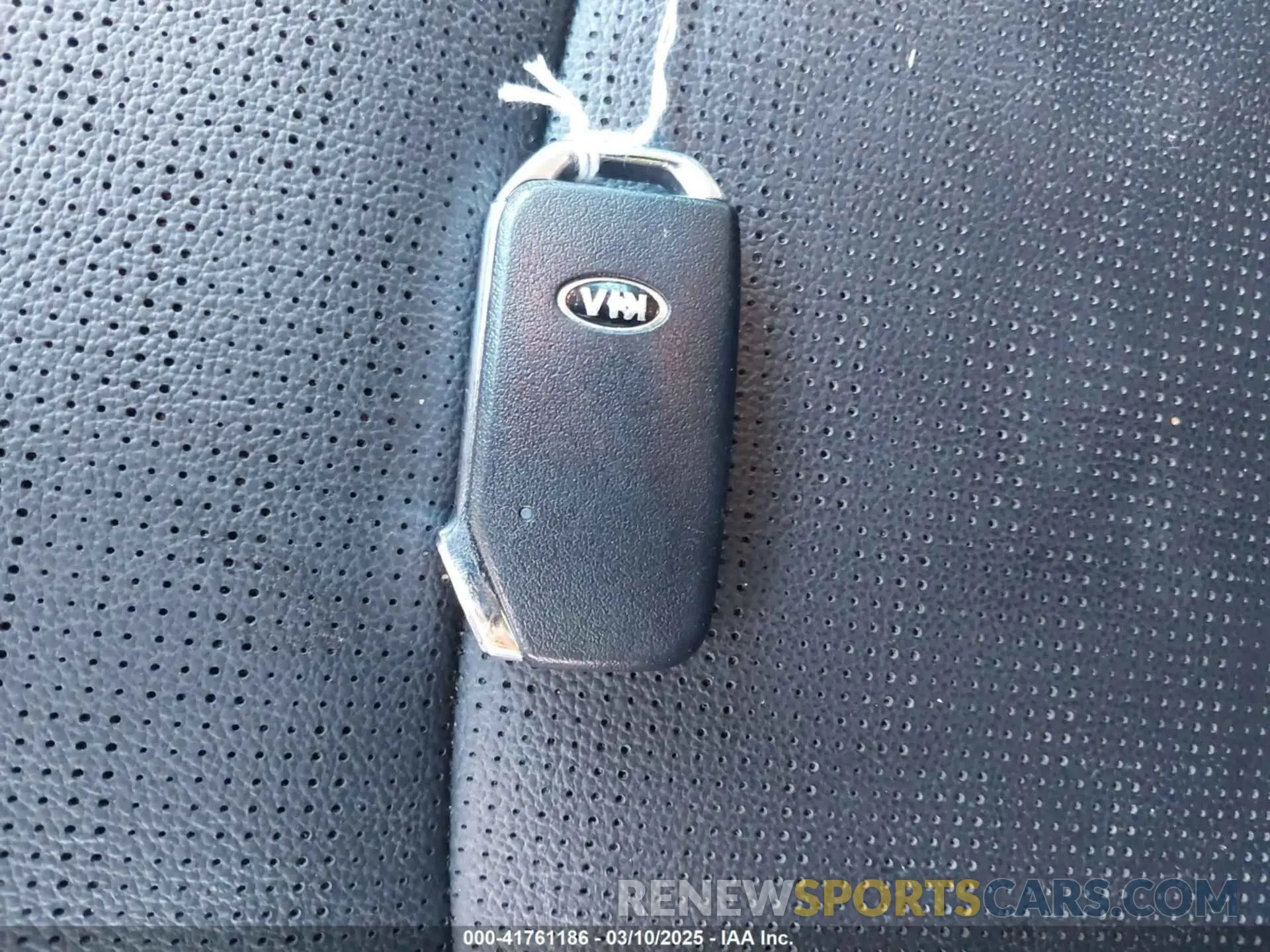 11 Photograph of a damaged car 3KPF54AD2LE152474 KIA FORTE 2020