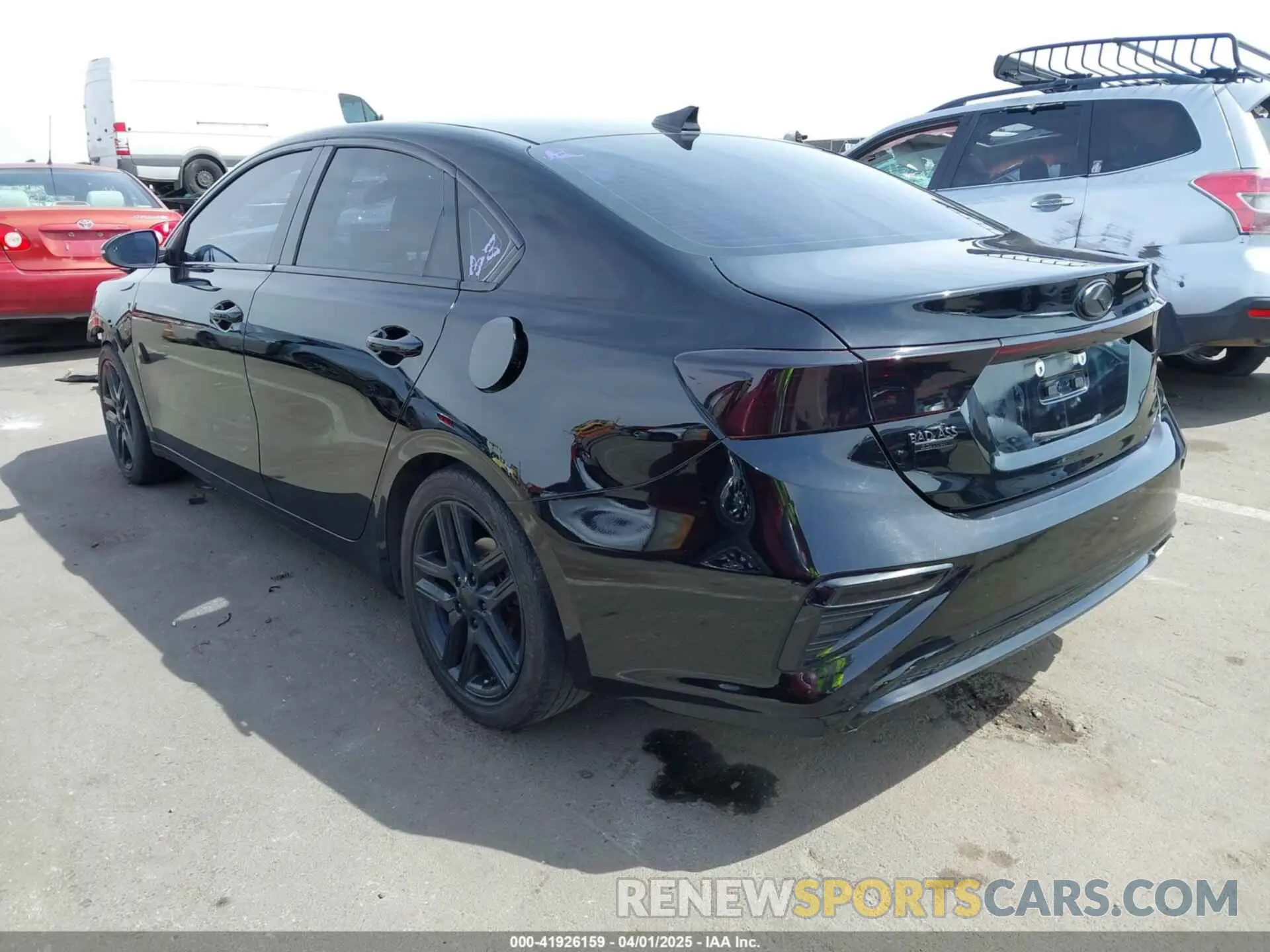 3 Фотография поврежденного автомобиля 3KPF54AD3LE190568 KIA FORTE 2020