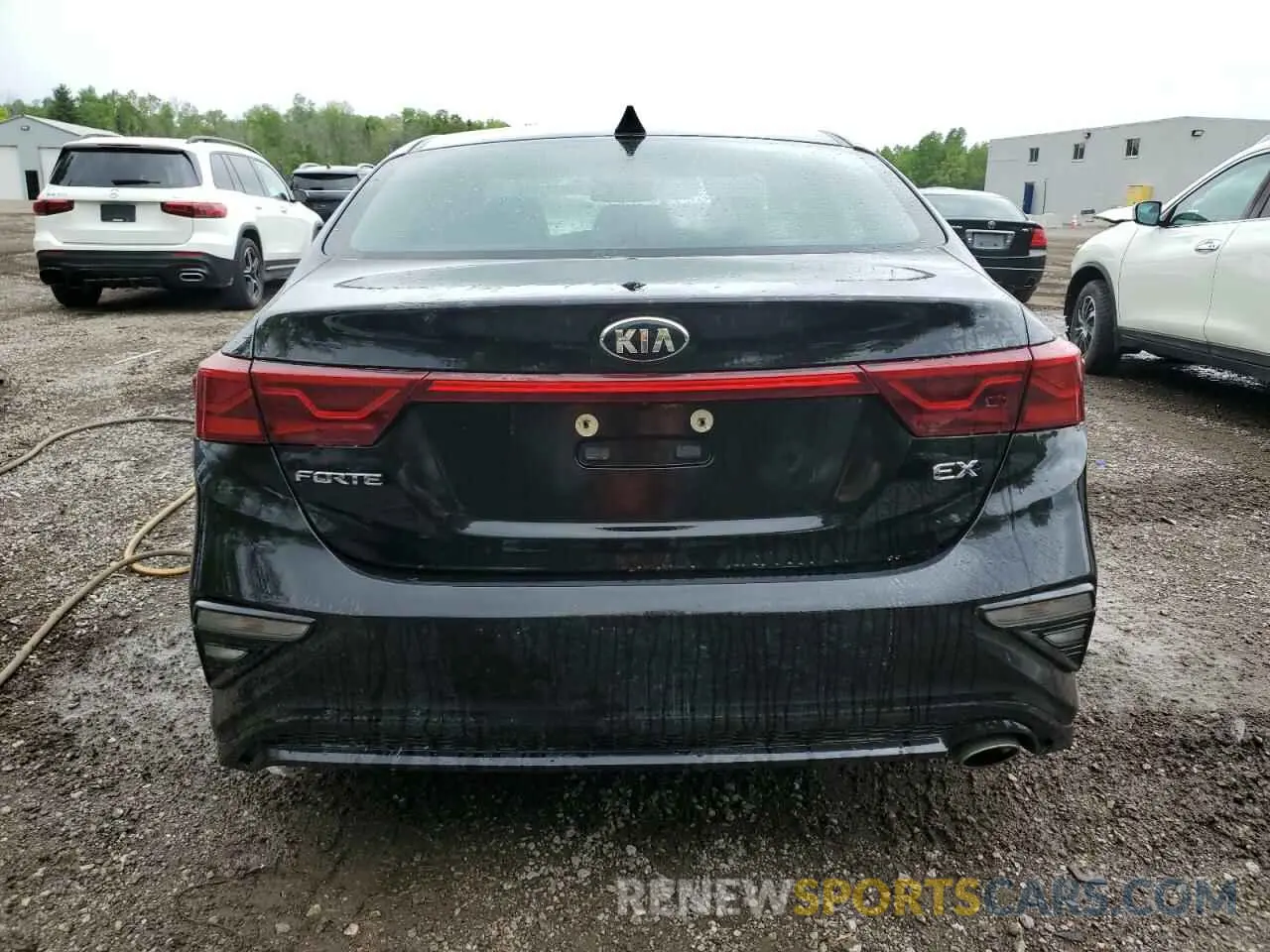6 Фотография поврежденного автомобиля 3KPF54AD4LE181295 KIA FORTE 2020