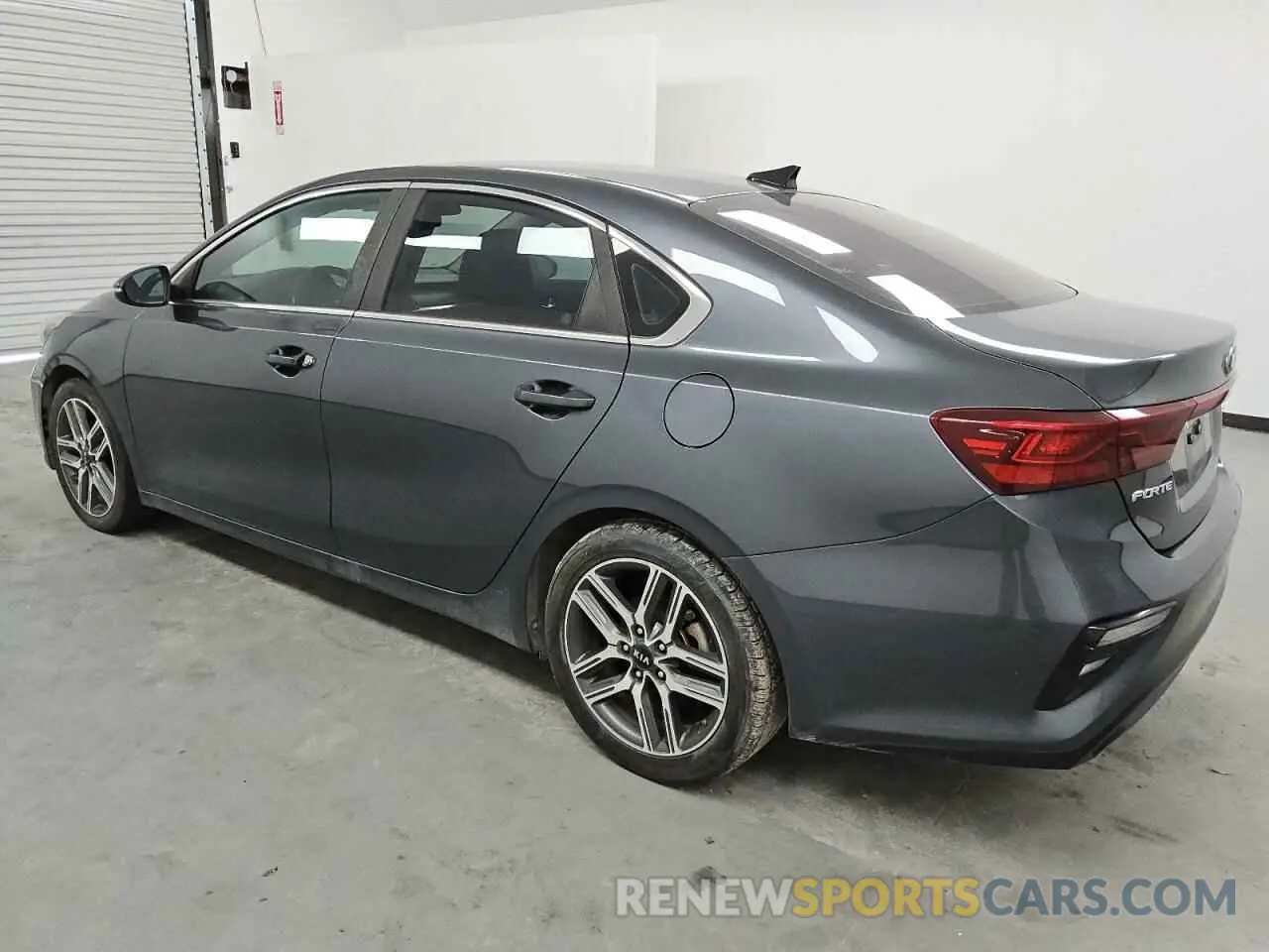 2 Фотография поврежденного автомобиля 3KPF54AD5LE191236 KIA FORTE 2020