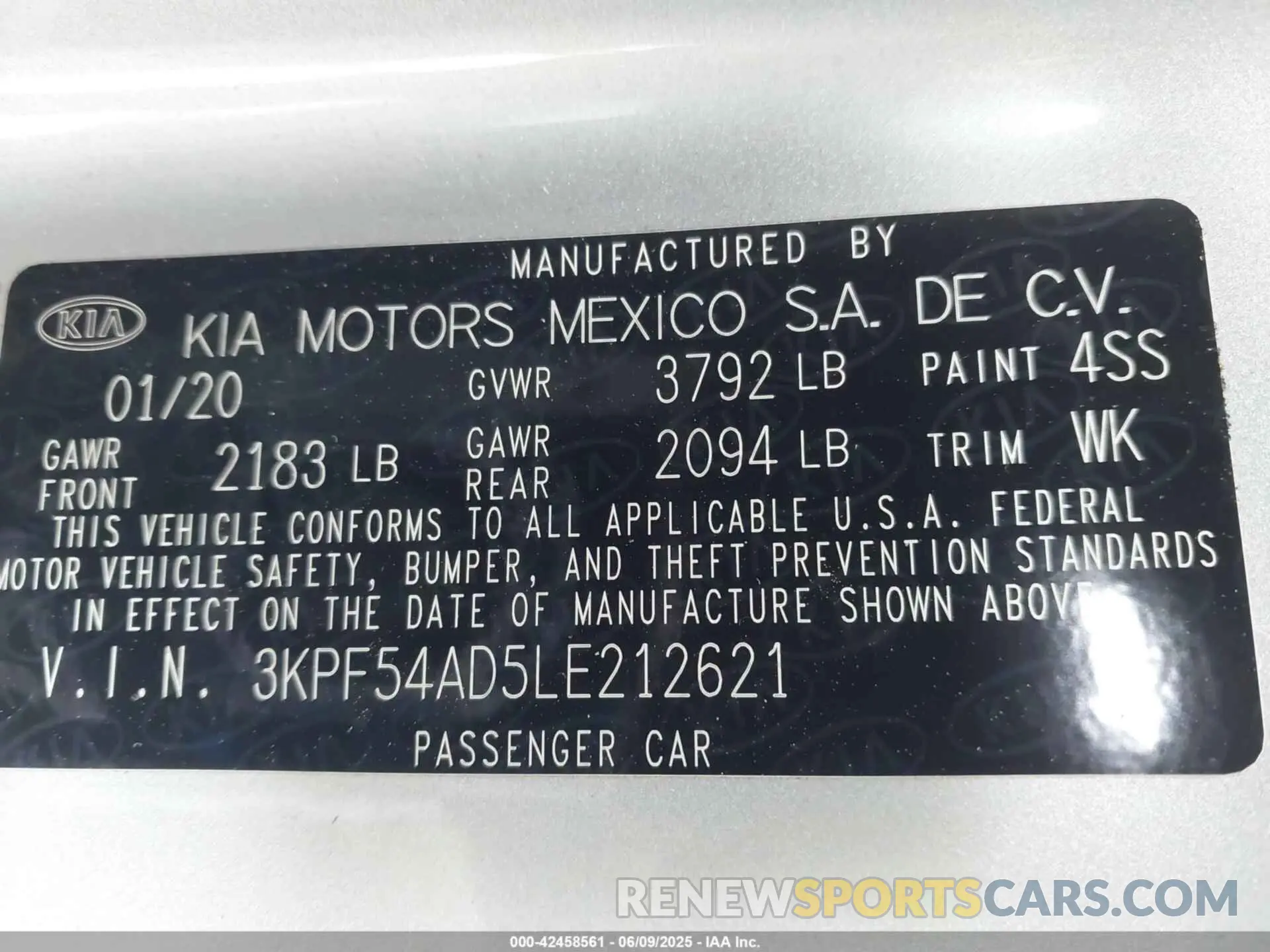 9 Photograph of a damaged car 3KPF54AD5LE212621 KIA FORTE 2020