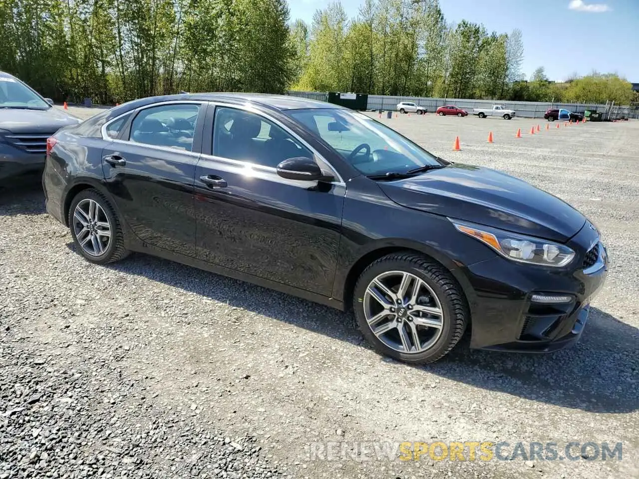 4 Photograph of a damaged car 3KPF54AD7LE154642 KIA FORTE 2020