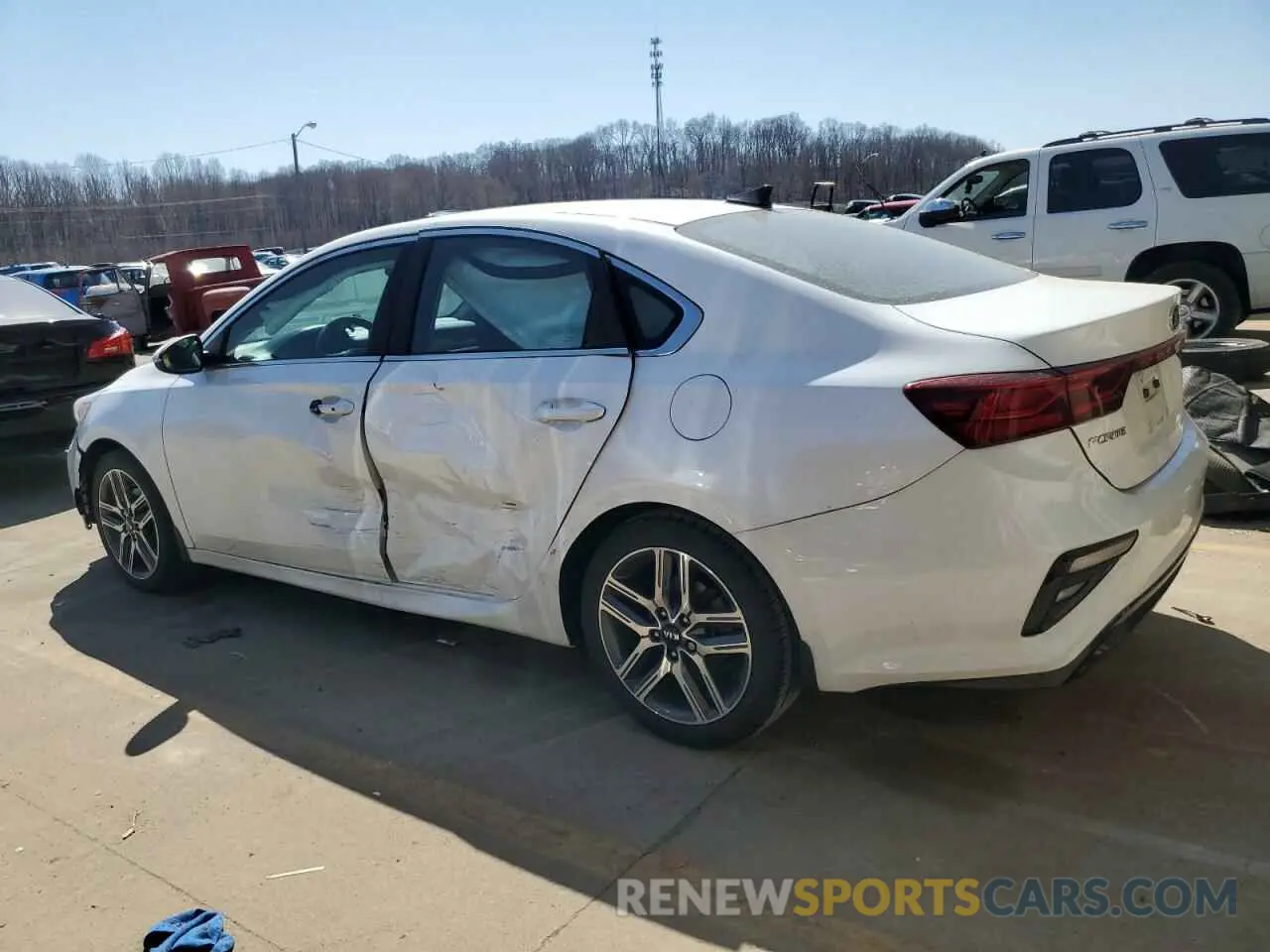 2 Photograph of a damaged car 3KPF54AD9LE154822 KIA FORTE 2020