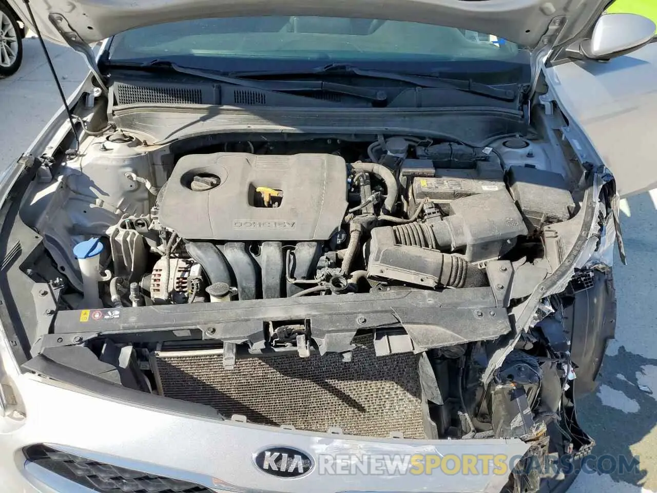 11 Photograph of a damaged car 3KPF54ADXLE214543 KIA FORTE 2020