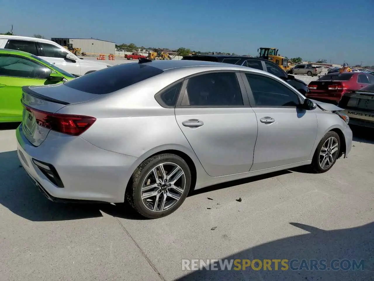 3 Photograph of a damaged car 3KPF54ADXLE214543 KIA FORTE 2020