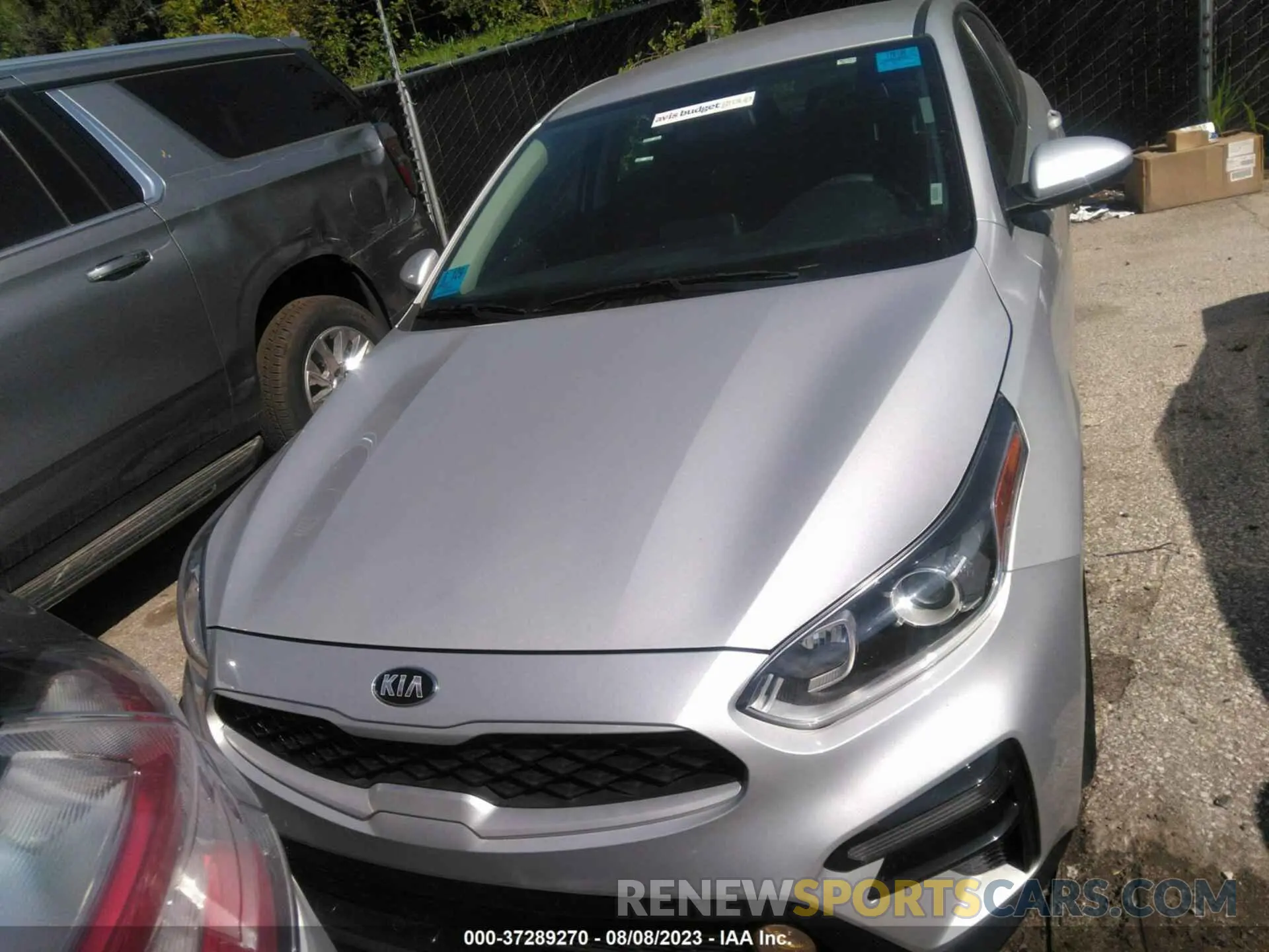12 Photograph of a damaged car 3KPF24AD0ME318341 KIA FORTE 2021