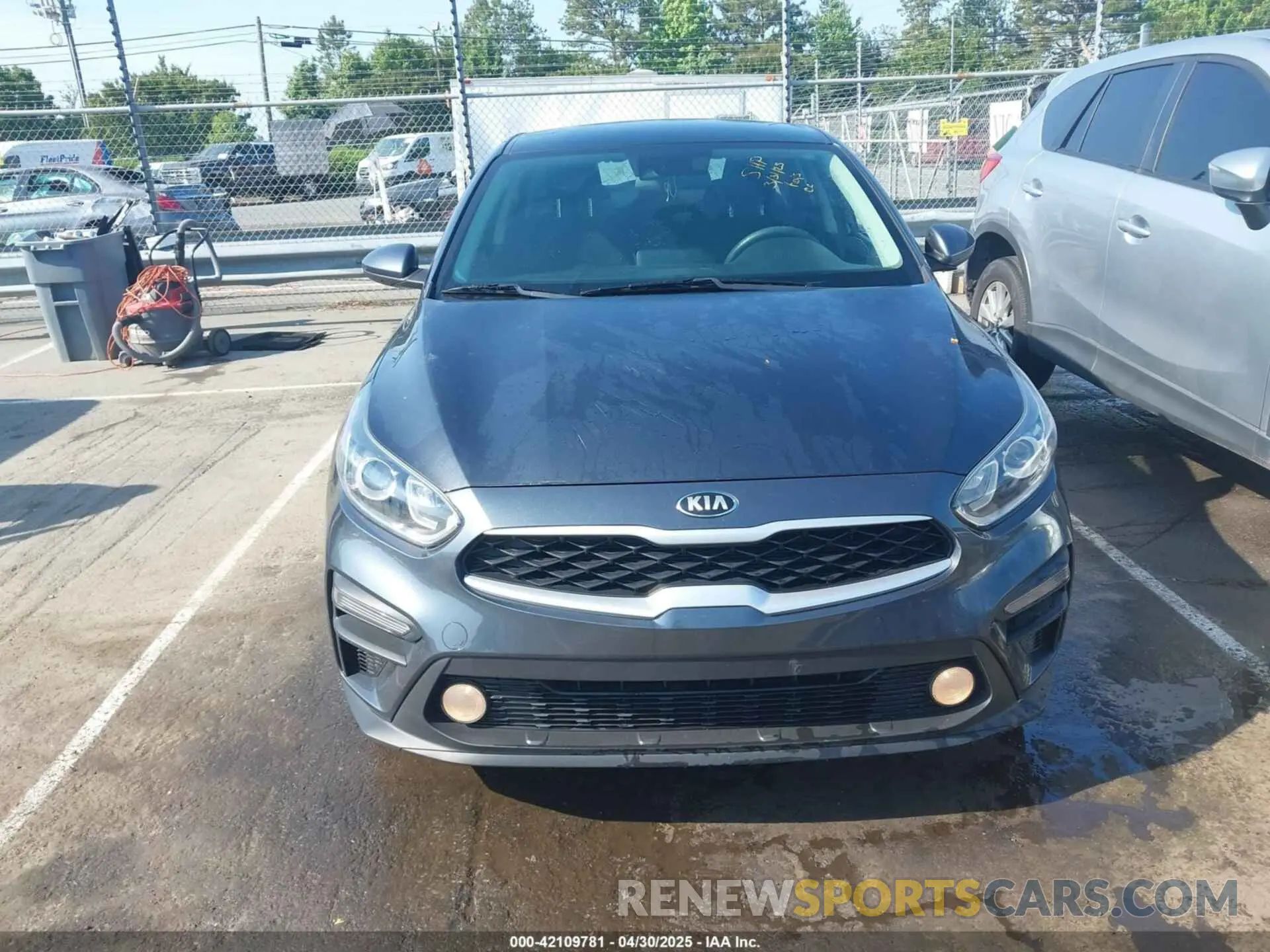 12 Фотография поврежденного автомобиля 3KPF24AD0ME322311 KIA FORTE 2021