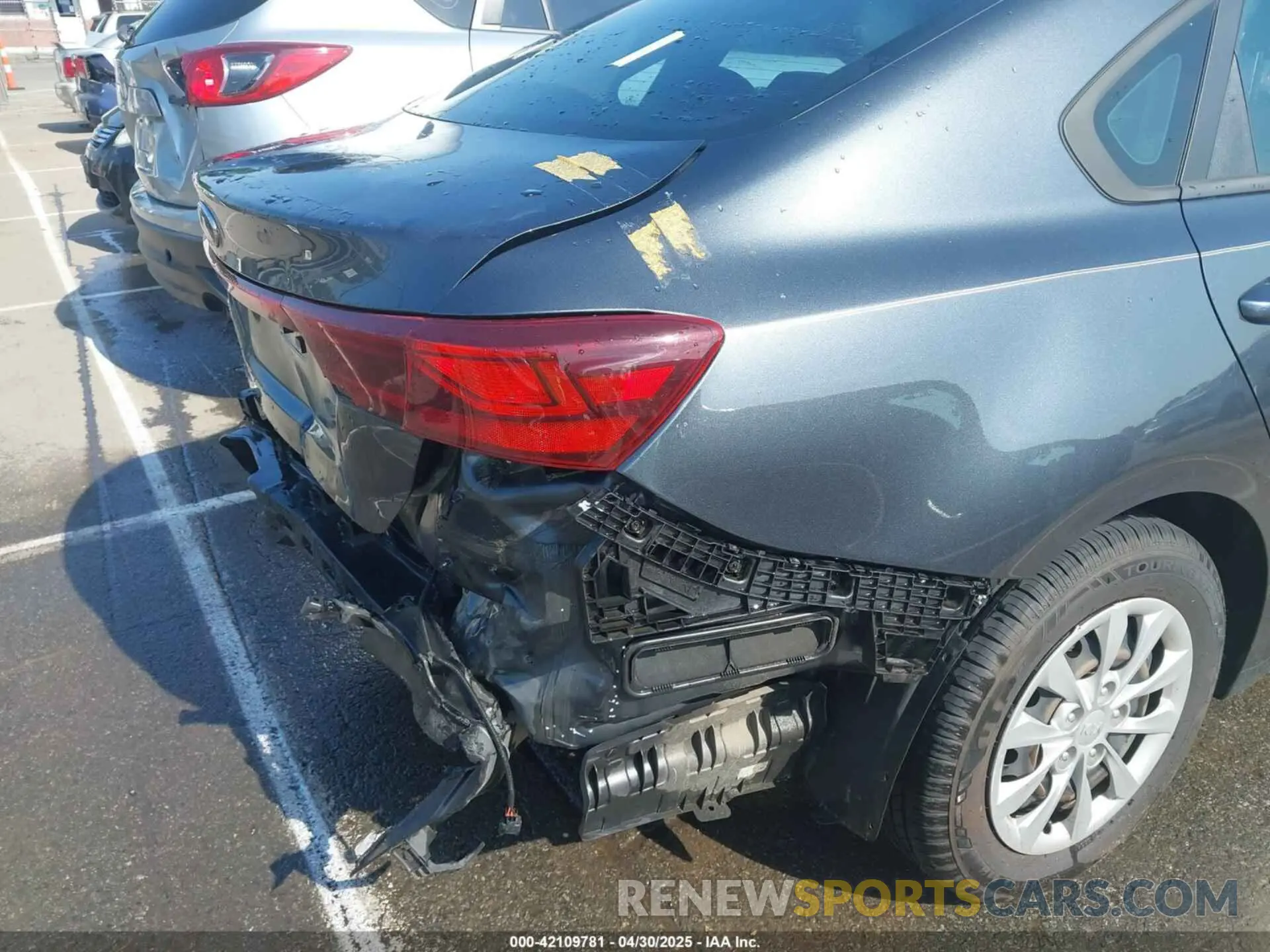 18 Фотография поврежденного автомобиля 3KPF24AD0ME322311 KIA FORTE 2021