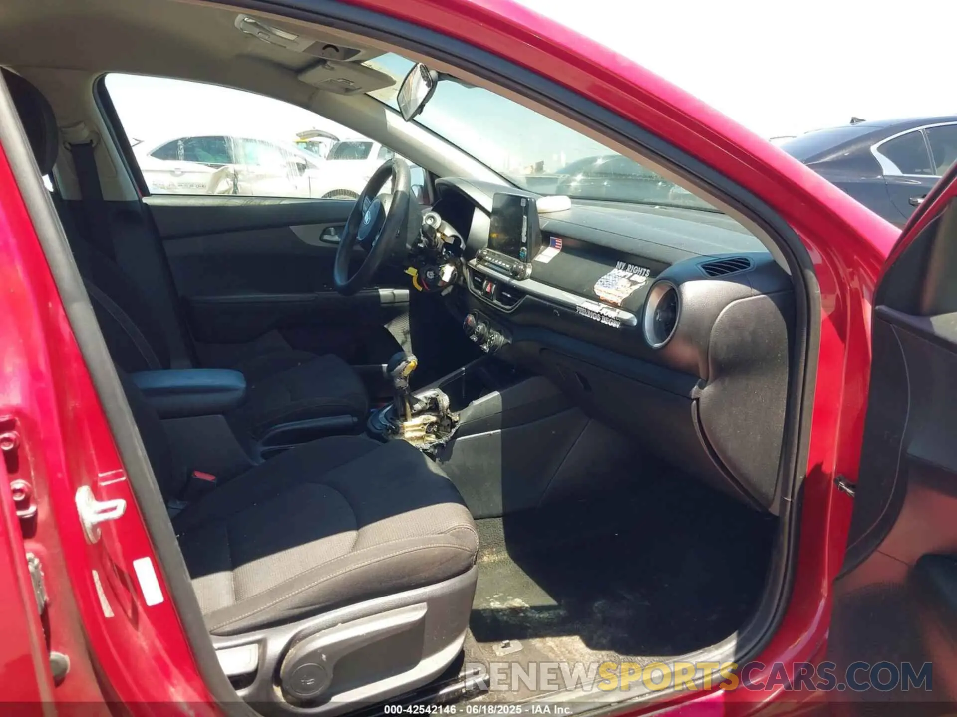 5 Photograph of a damaged car 3KPF24AD0ME330652 KIA FORTE 2021