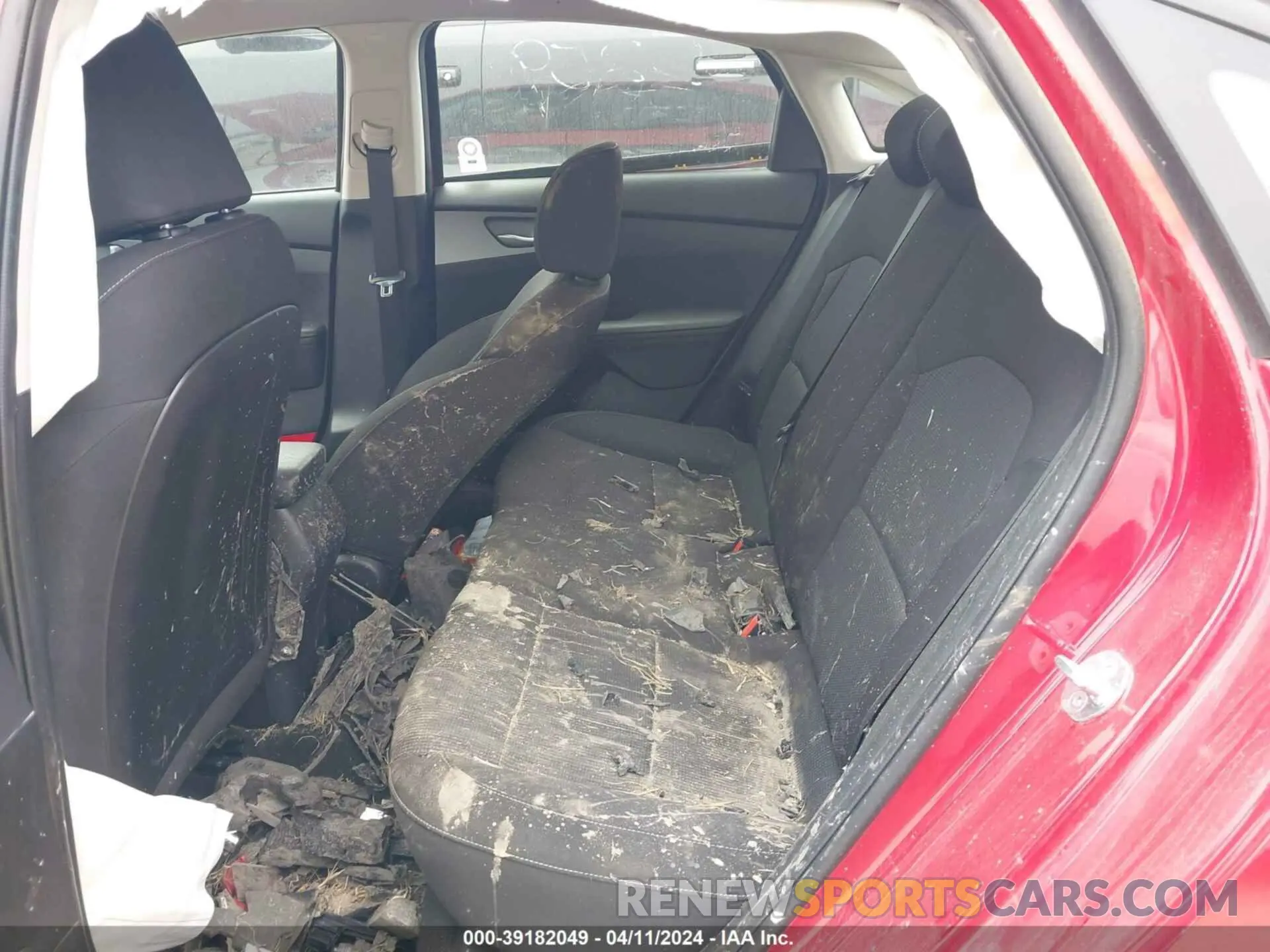 8 Photograph of a damaged car 3KPF24AD0ME346625 KIA FORTE 2021