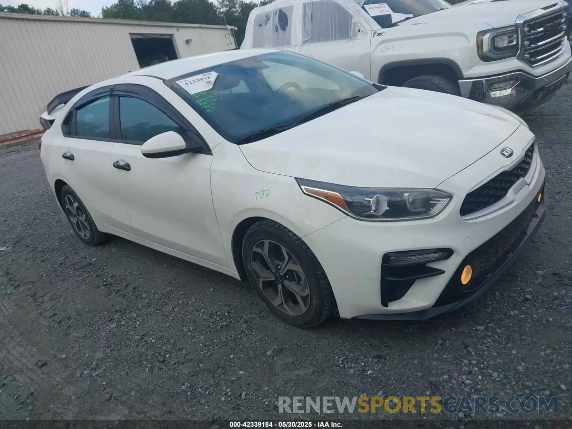 1 Photograph of a damaged car 3KPF24AD0ME349220 KIA FORTE 2021