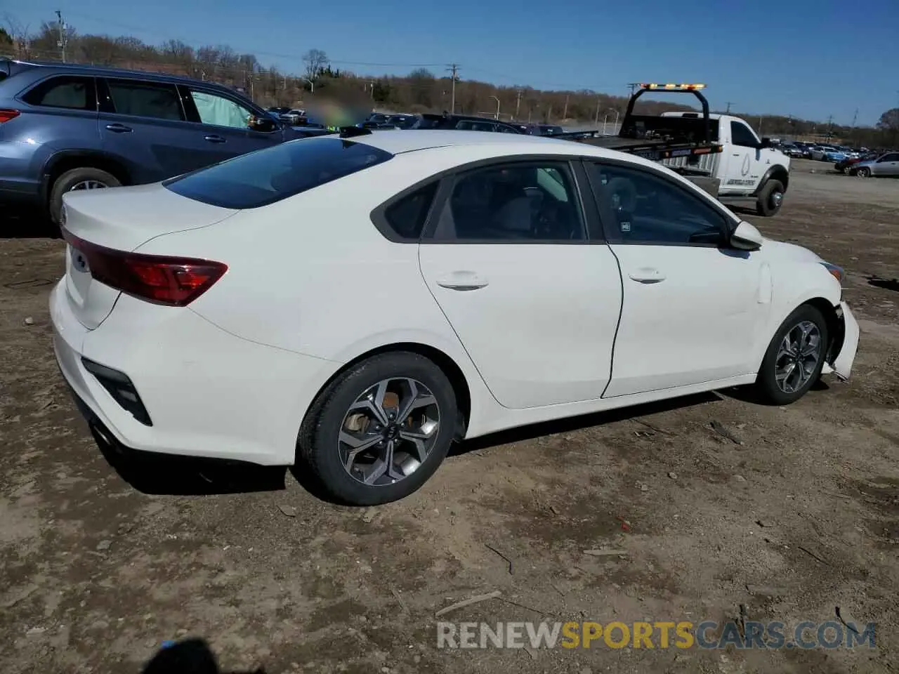 3 Фотография поврежденного автомобиля 3KPF24AD0ME354627 KIA FORTE 2021