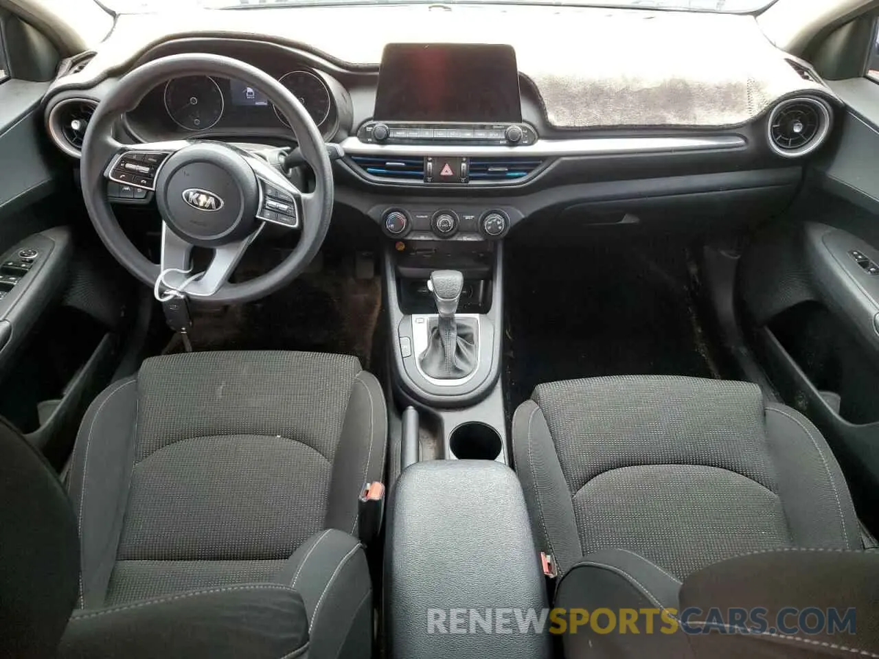 8 Фотография поврежденного автомобиля 3KPF24AD0ME360167 KIA FORTE 2021