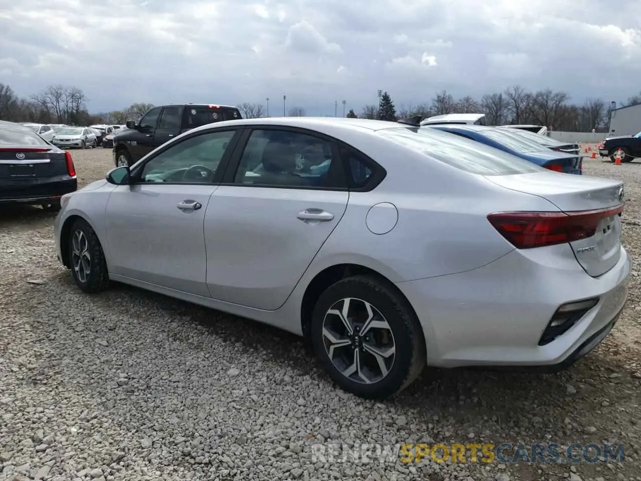 2 Фотография поврежденного автомобиля 3KPF24AD0ME403504 KIA FORTE 2021