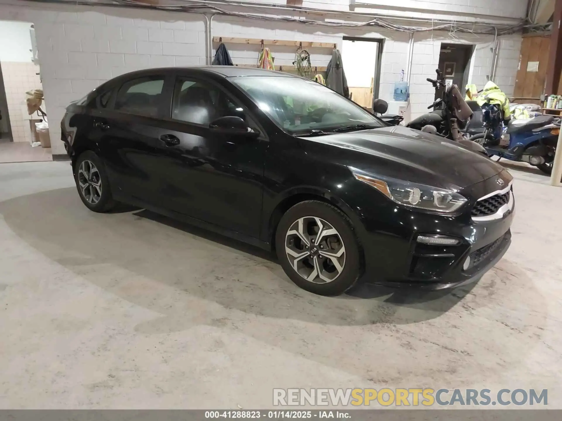 1 Фотография поврежденного автомобиля 3KPF24AD1ME273698 KIA FORTE 2021