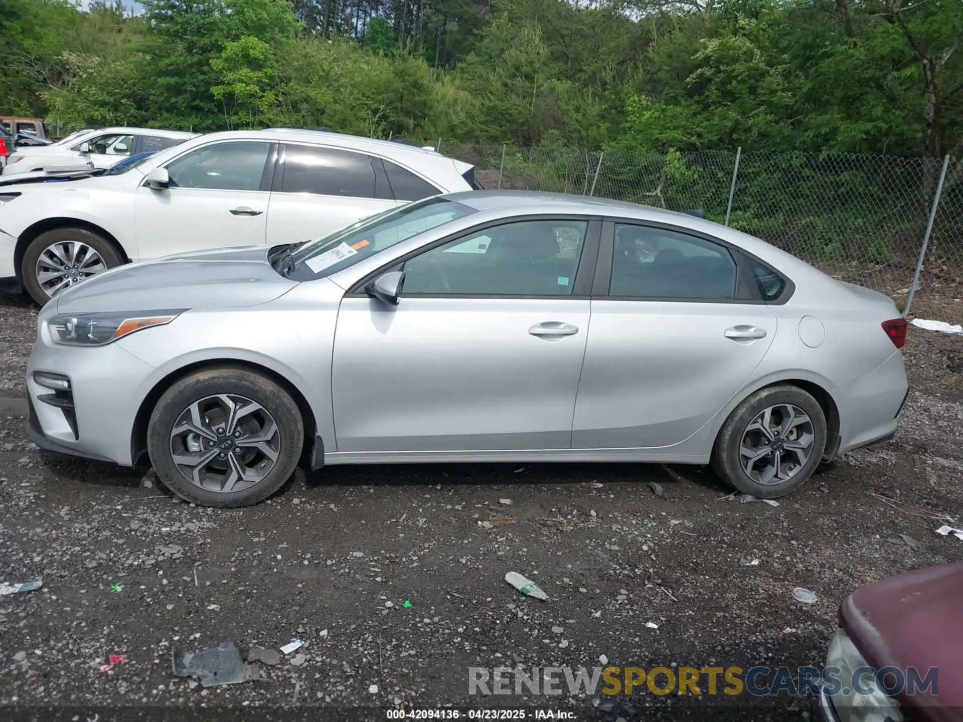 14 Photograph of a damaged car 3KPF24AD1ME290811 KIA FORTE 2021