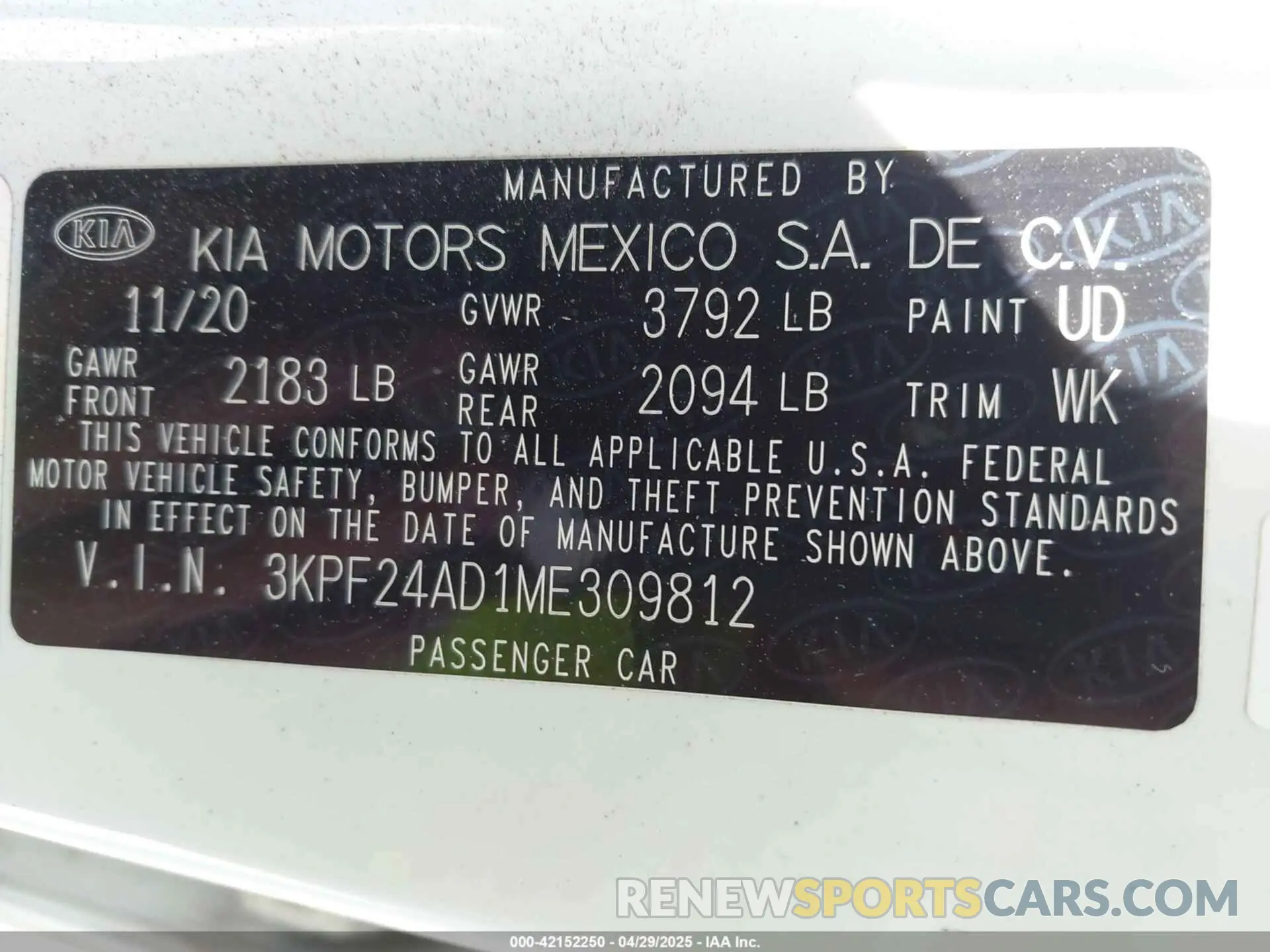 9 Photograph of a damaged car 3KPF24AD1ME309812 KIA FORTE 2021