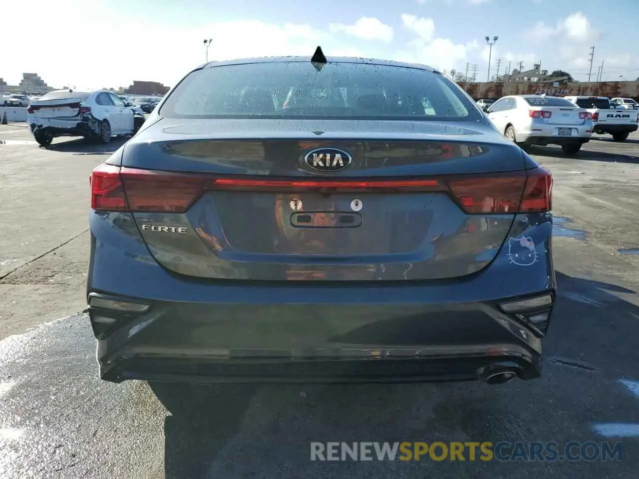 6 Фотография поврежденного автомобиля 3KPF24AD1ME316761 KIA FORTE 2021