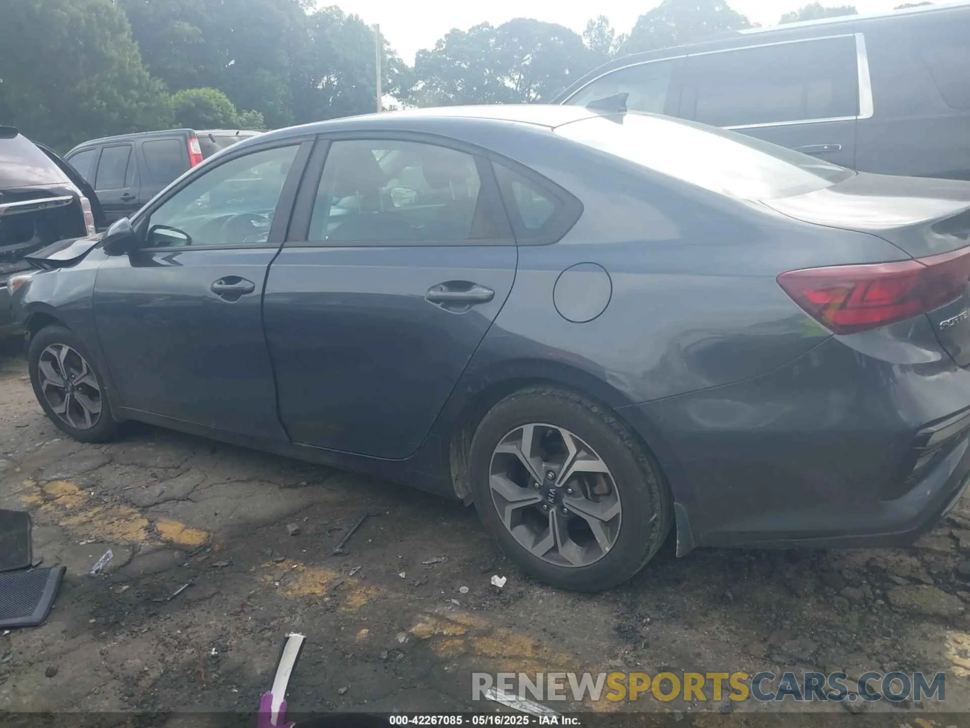14 Фотография поврежденного автомобиля 3KPF24AD1ME345709 KIA FORTE 2021