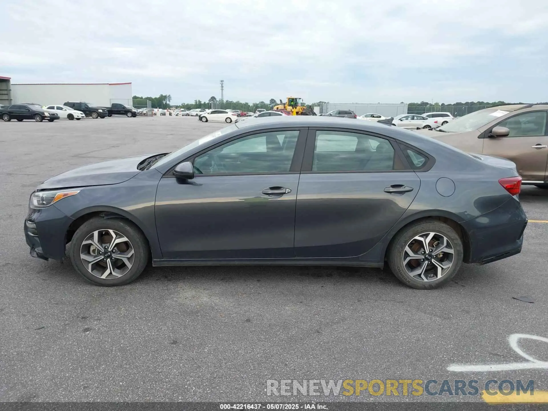 14 Фотография поврежденного автомобиля 3KPF24AD1ME346570 KIA FORTE 2021
