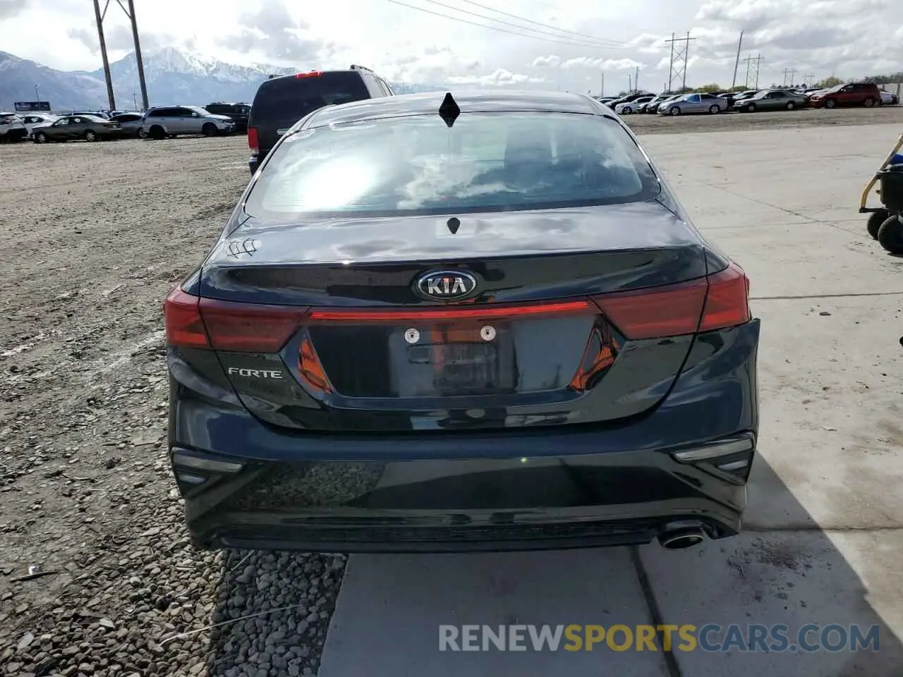 6 Фотография поврежденного автомобиля 3KPF24AD1ME365135 KIA FORTE 2021