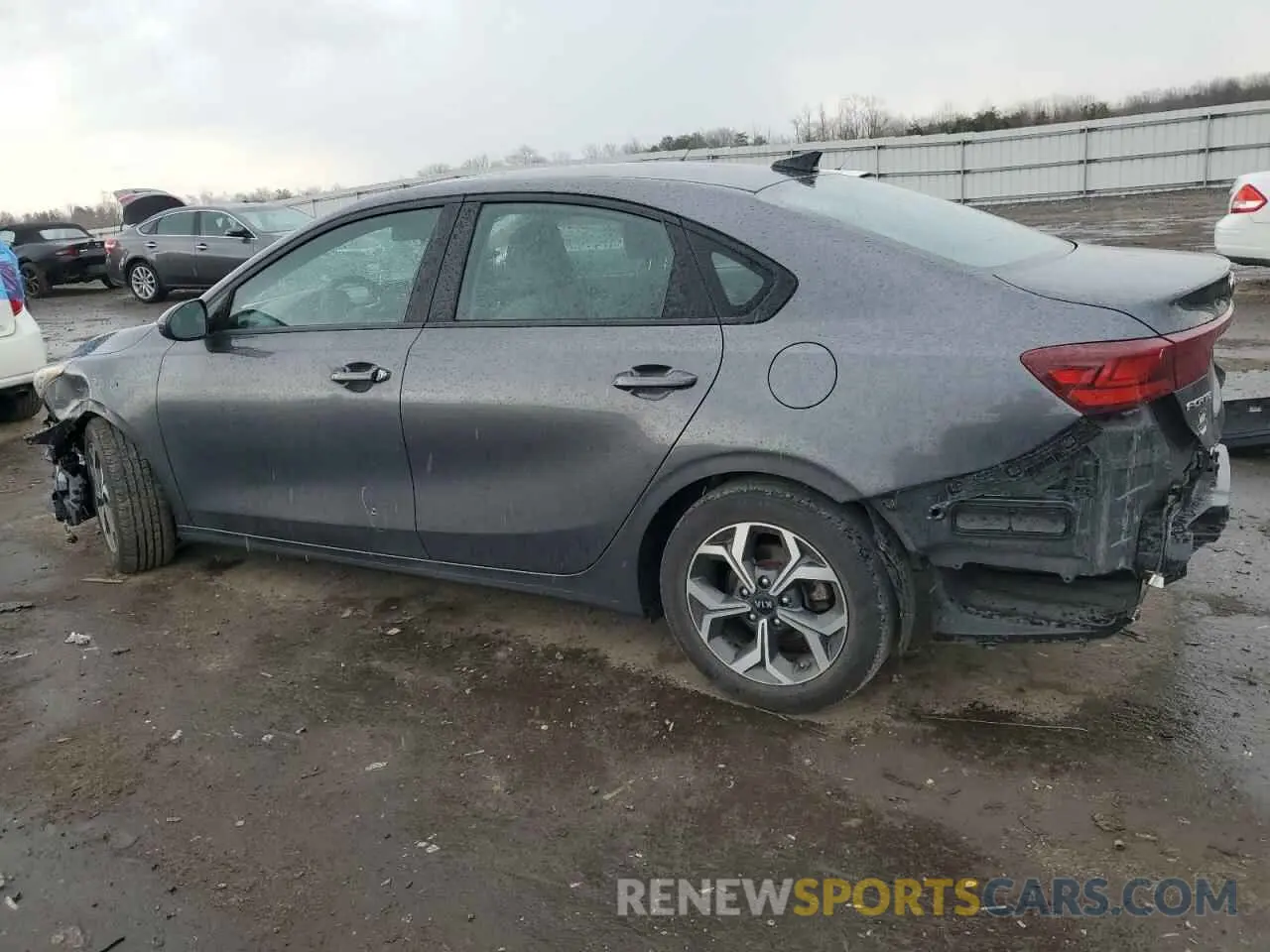 2 Фотография поврежденного автомобиля 3KPF24AD1ME381447 KIA FORTE 2021