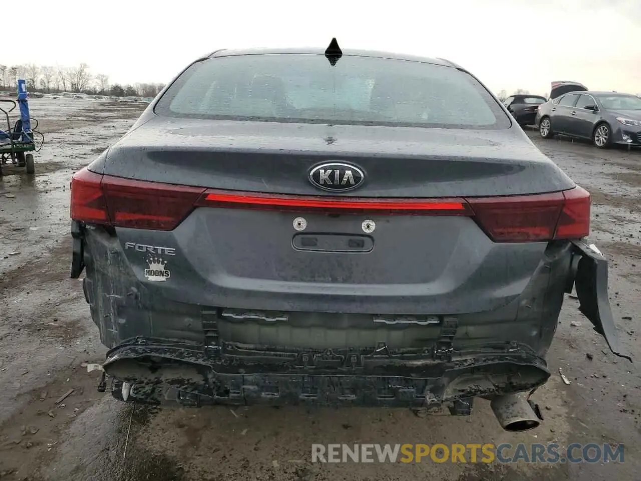6 Фотография поврежденного автомобиля 3KPF24AD1ME381447 KIA FORTE 2021