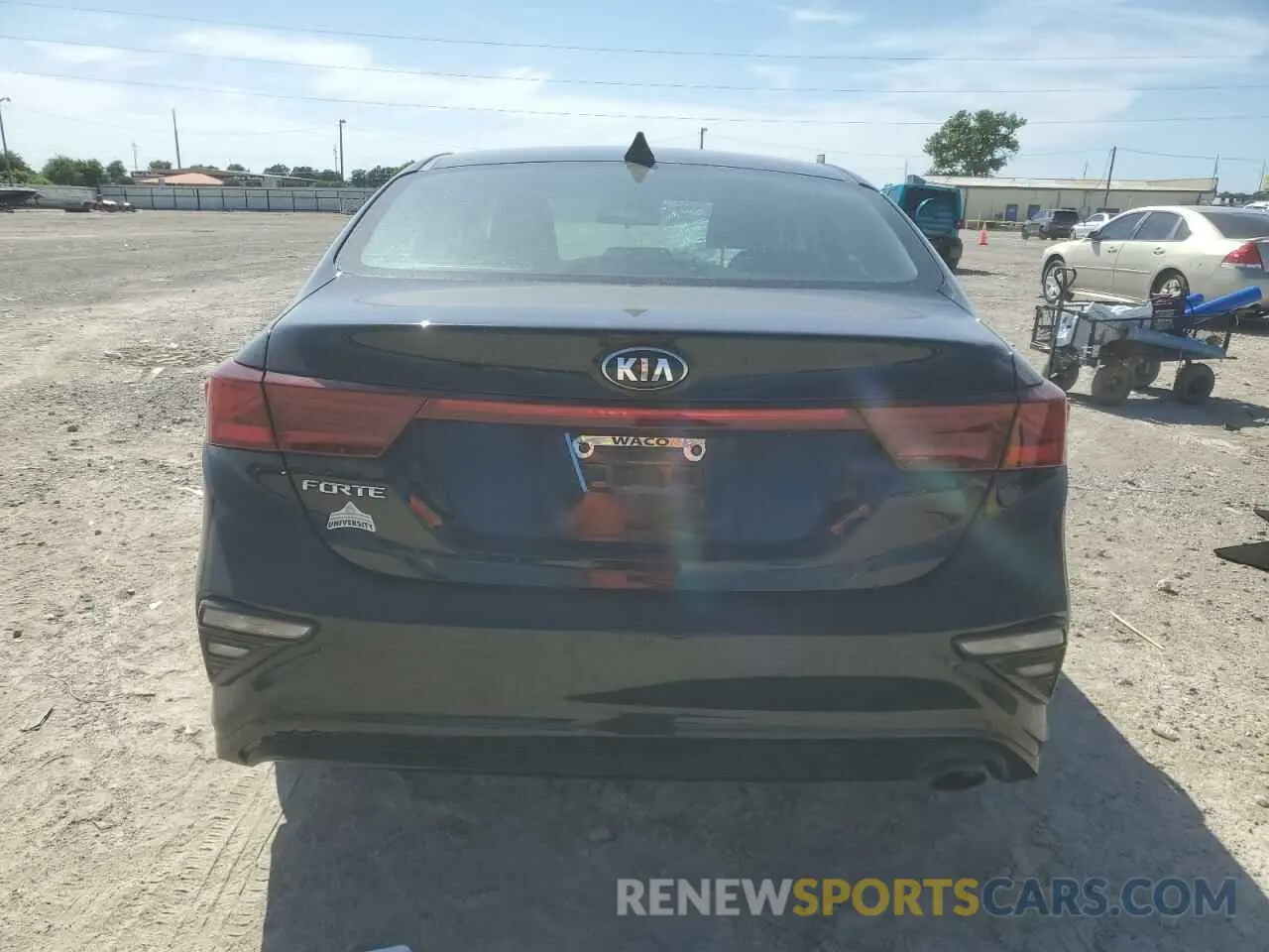 6 Photograph of a damaged car 3KPF24AD1ME412230 KIA FORTE 2021