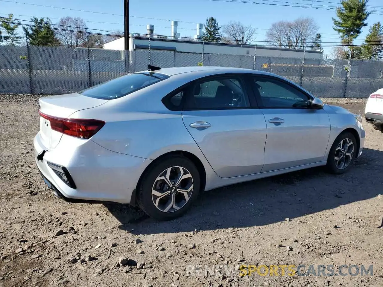 3 Photograph of a damaged car 3KPF24AD2ME270633 KIA FORTE 2021