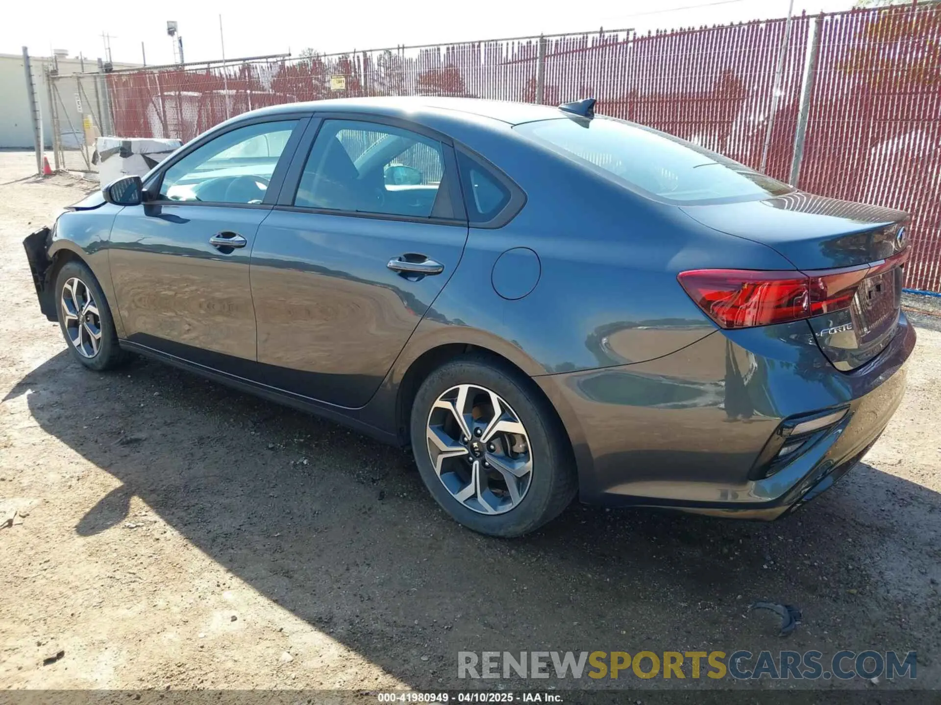 3 Photograph of a damaged car 3KPF24AD2ME273774 KIA FORTE 2021